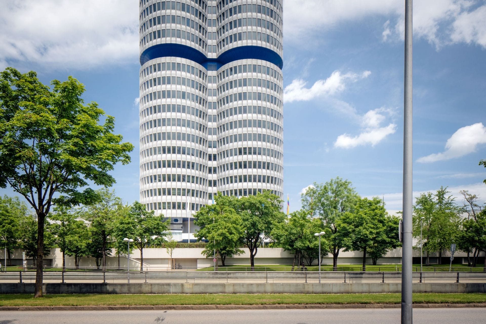 50_lat_bmw_designalive-14