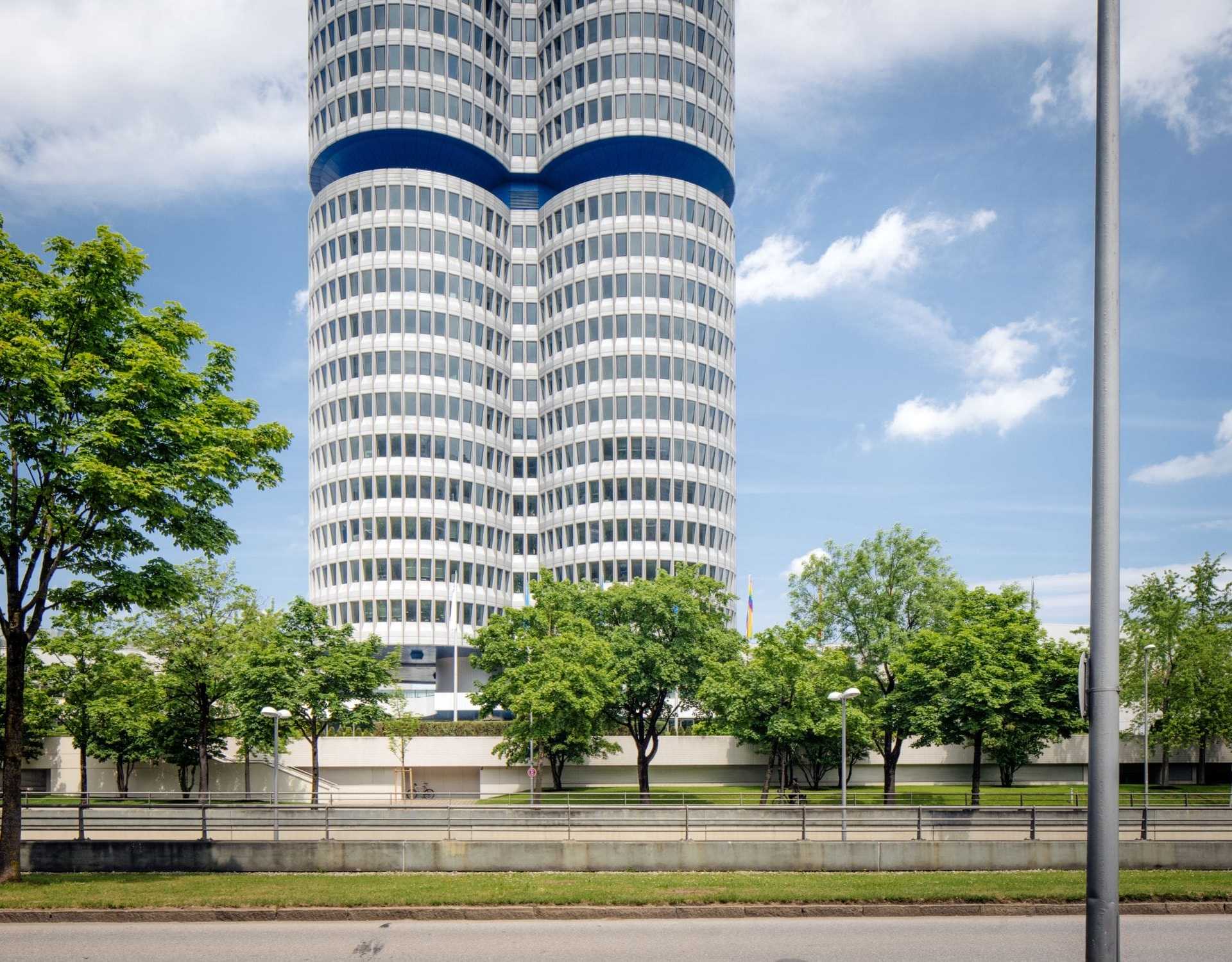 50_lat_bmw_designalive-14