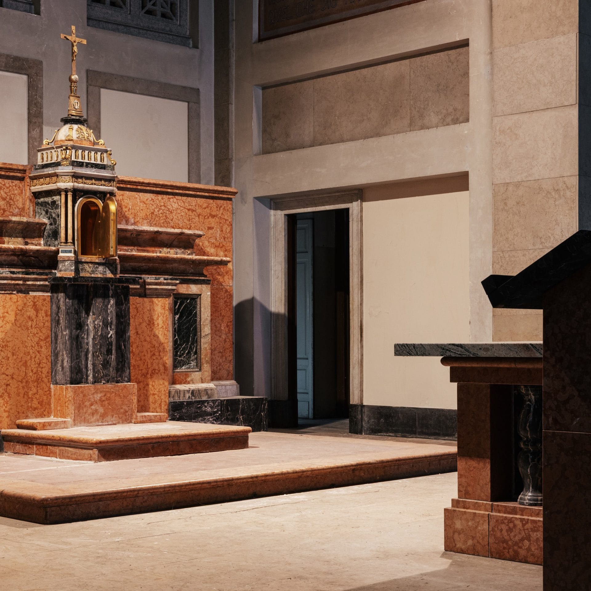 Inganni_alcova26_designalive-2