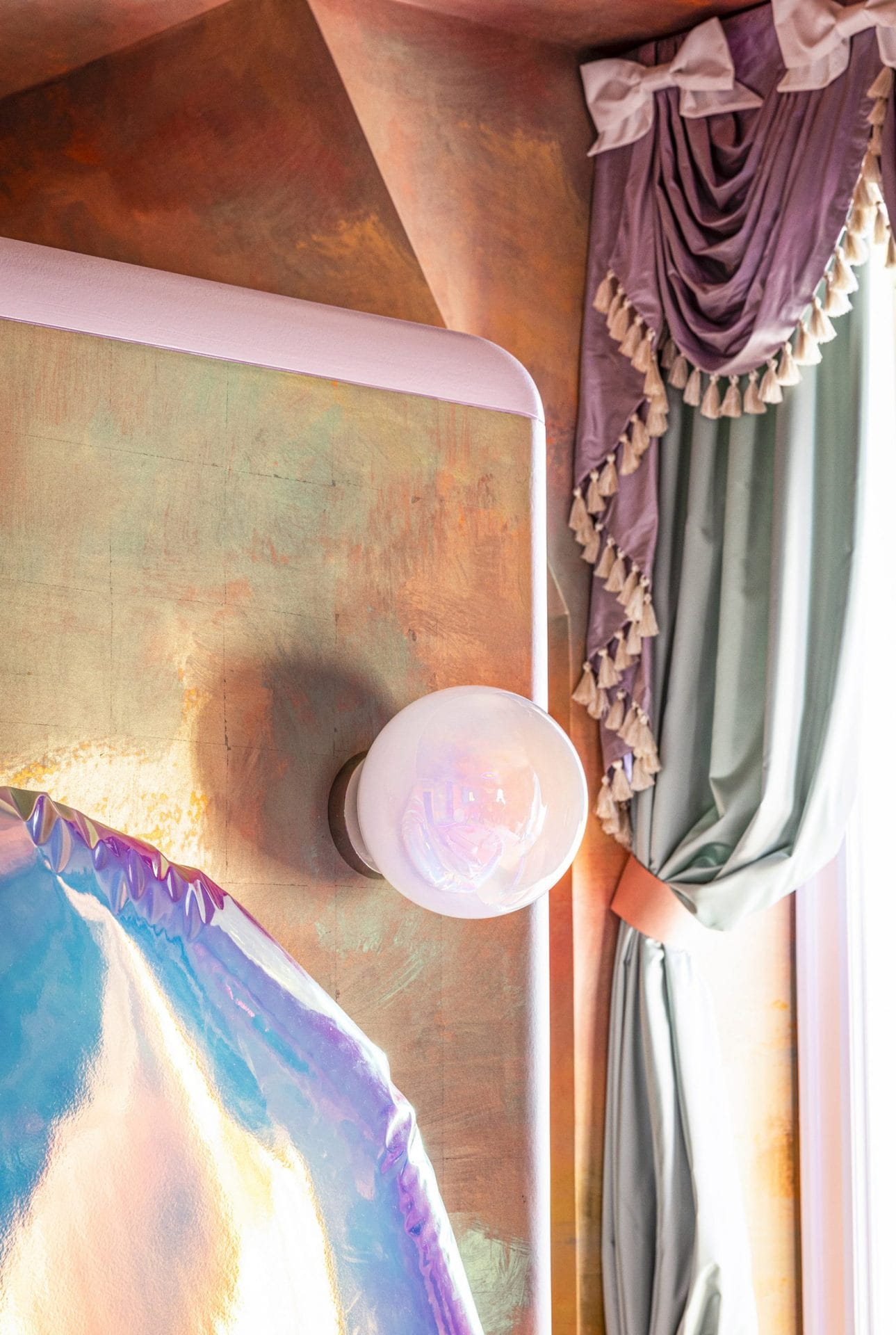 Barbiecore_Sasha_Bikoff_Design_Alive.pl15