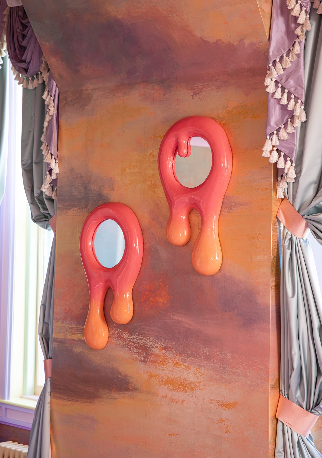 Barbiecore_Sasha_Bikoff_Design_Alive.pl2_