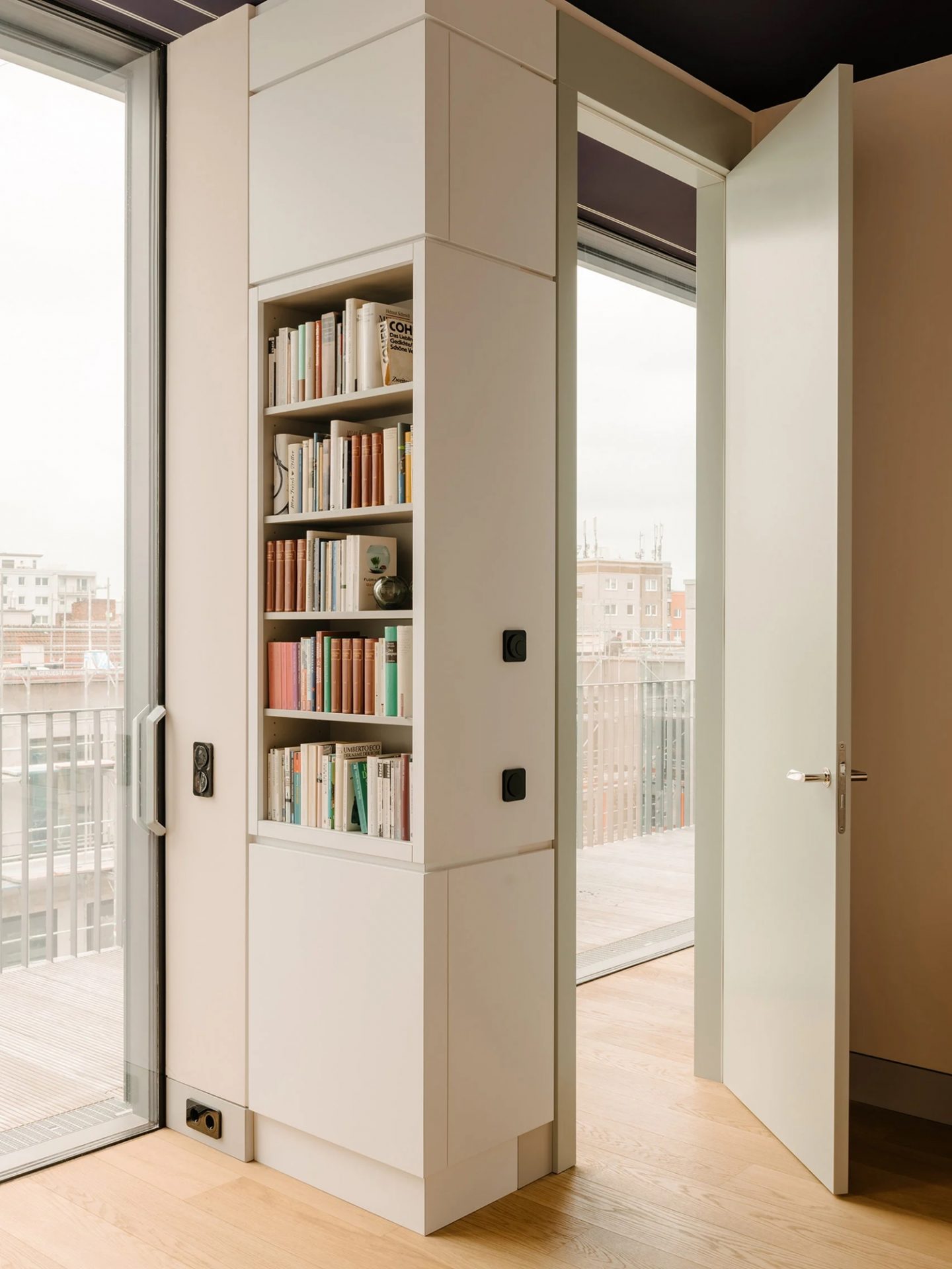 berlin-apartment-gisbert-poppler-designalive-12
