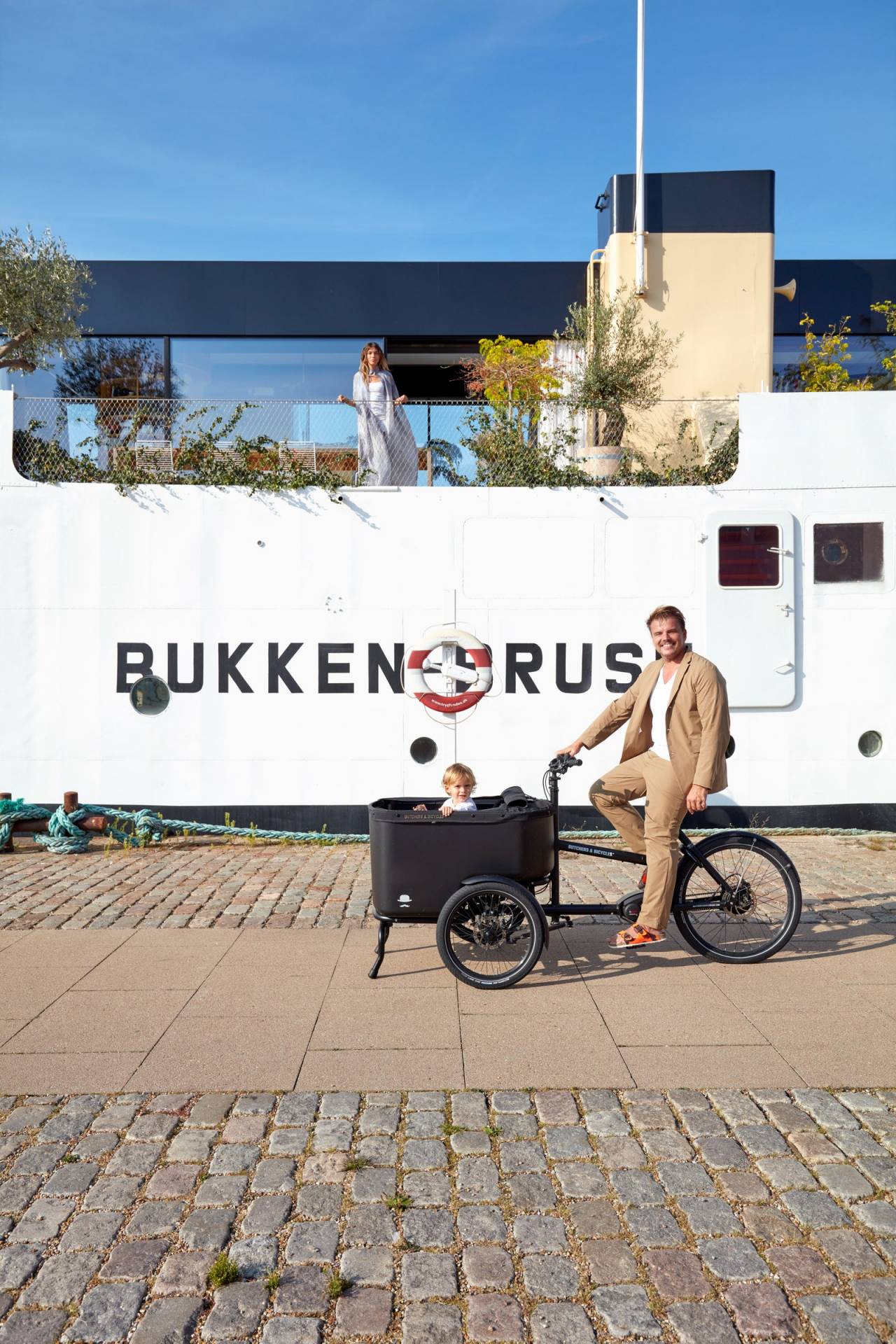 bjarke_ingels_houseboat_foto_pernille_loof_and_thomas_loof_designalive-13