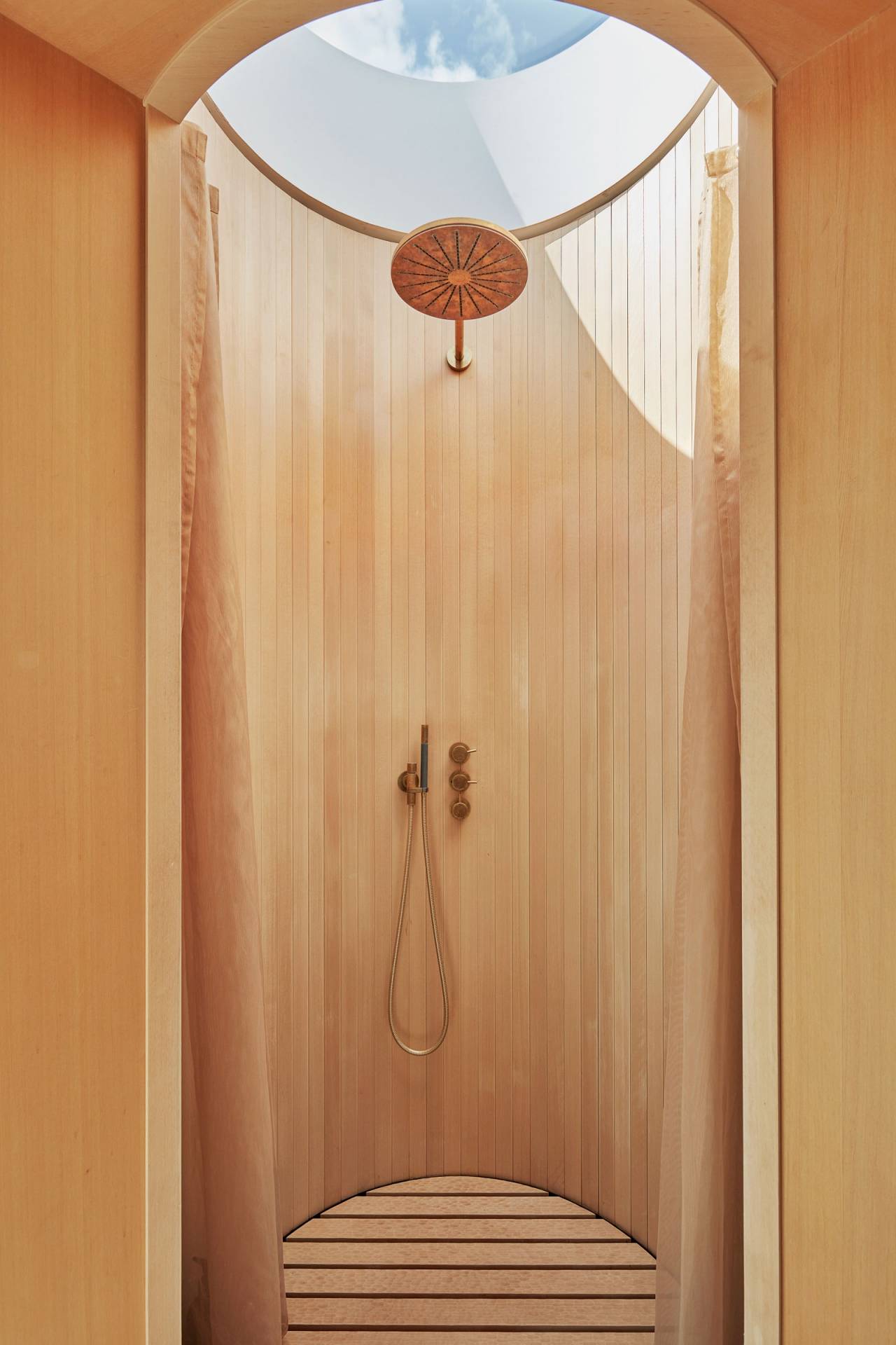 bjarke_ingels_houseboat_foto_pernille_loof_and_thomas_loof_designalive-18
