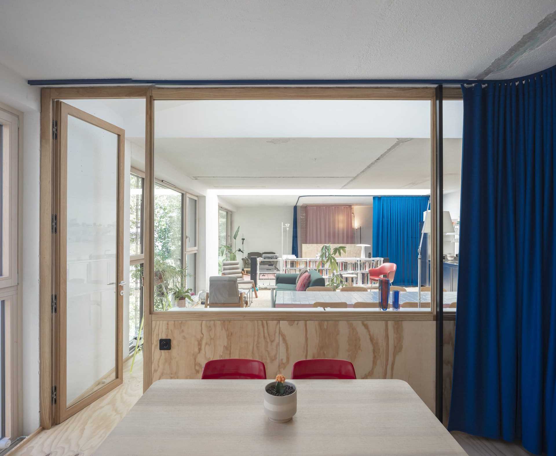 Bureau-Maison-Molaire-Geneva-Photo-Dylan-Perrenoud-Yellowtrace-21_design_alive_