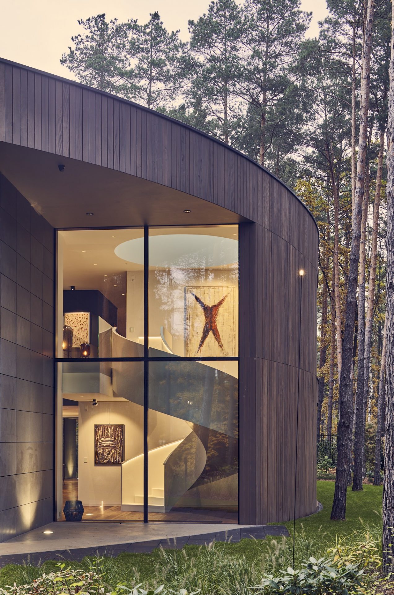 circle_wood_house_designalive-8