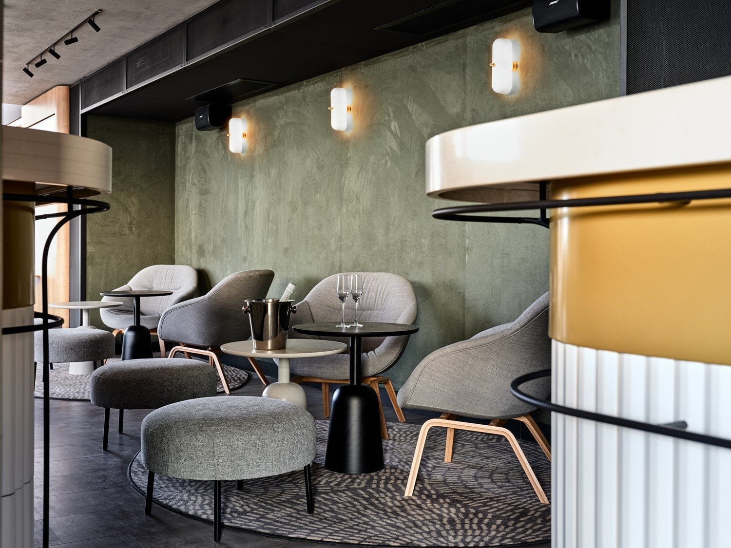 Crowne_Plaza_Budapest_designalive-11