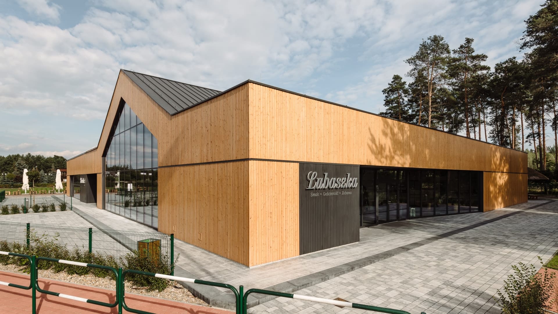 Dom-Weselny-Lubaszka-designalive-1