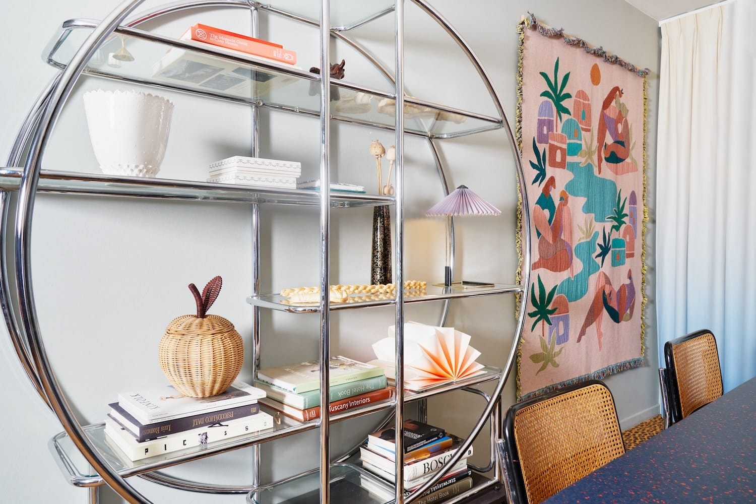 Dom_w_stylu_Memphis_designalive8
