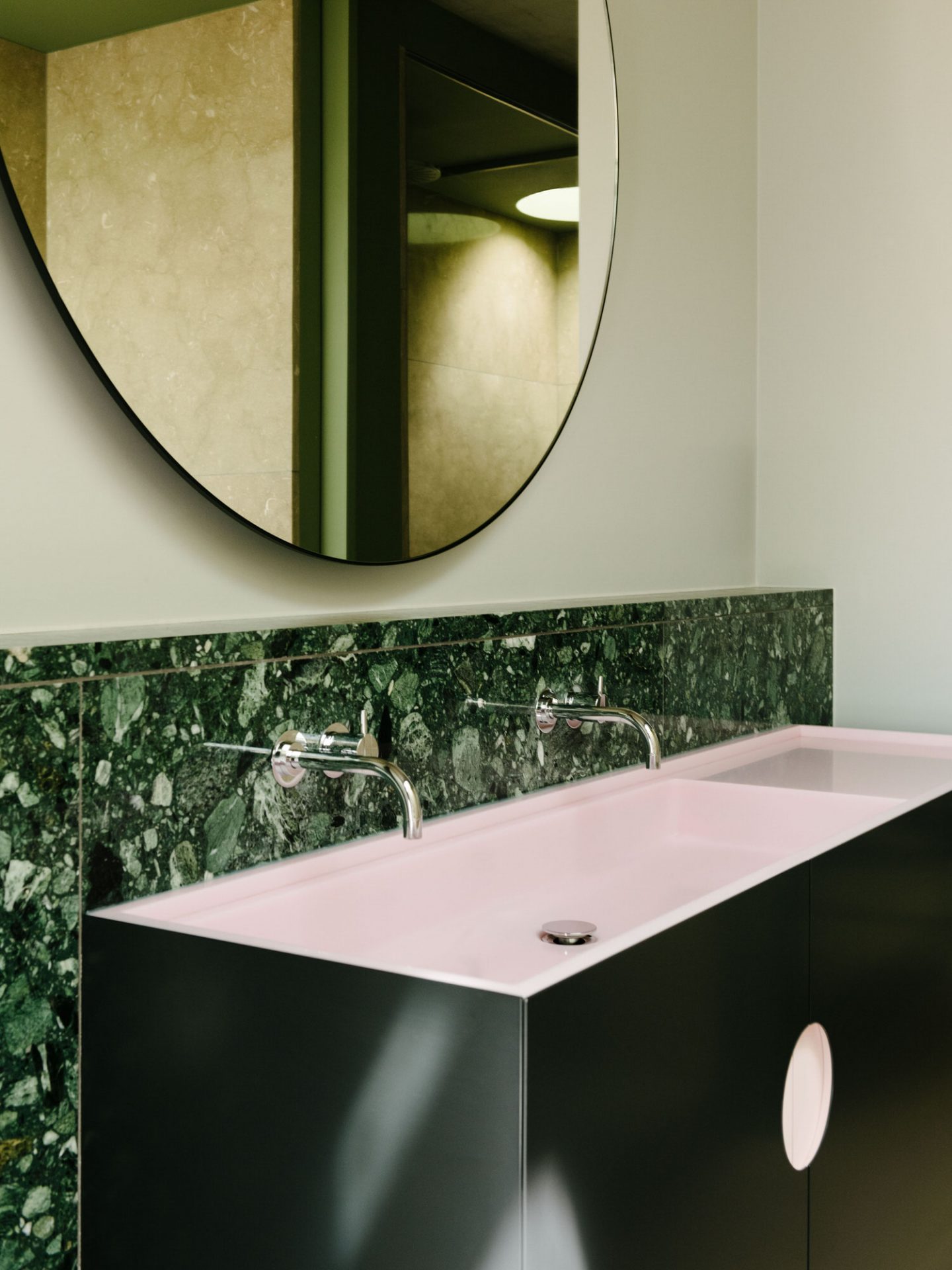 Ester-Bruzkus-Green-Box-Apartment-designalive-20