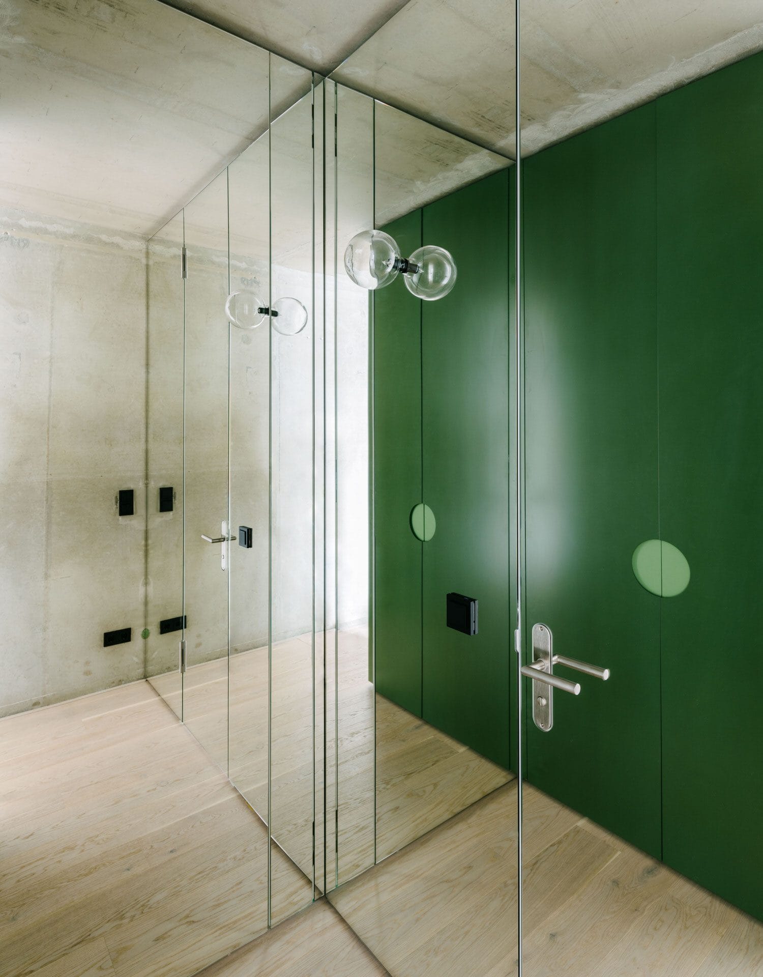 Ester-Bruzkus-Green-Box-Apartment-designalive-21