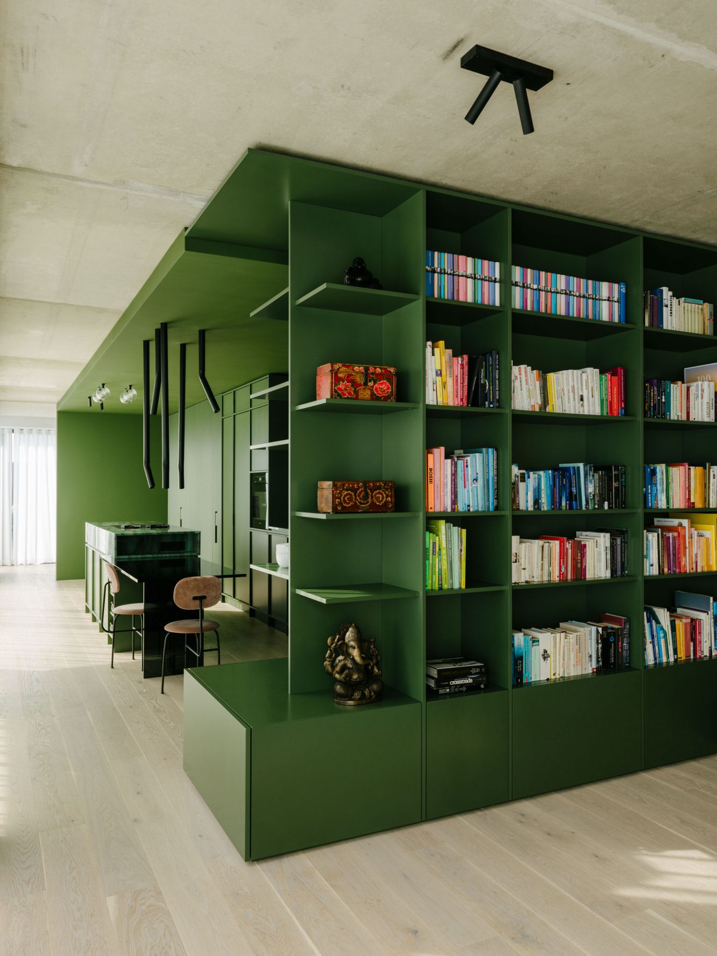 Ester-Bruzkus-Green-Box-Apartment-designalive-23