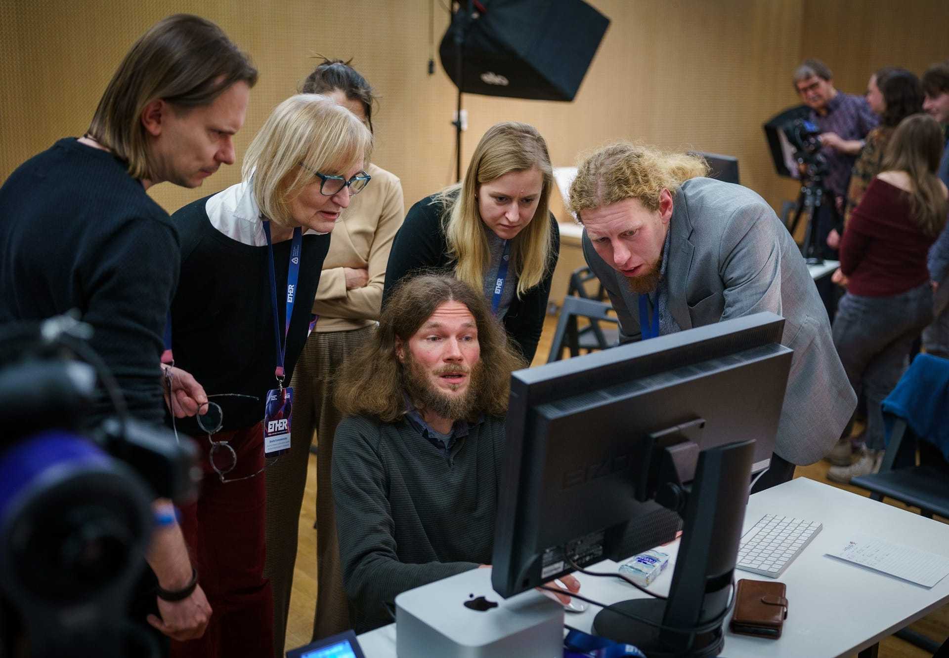 ether_2025_designalive-21