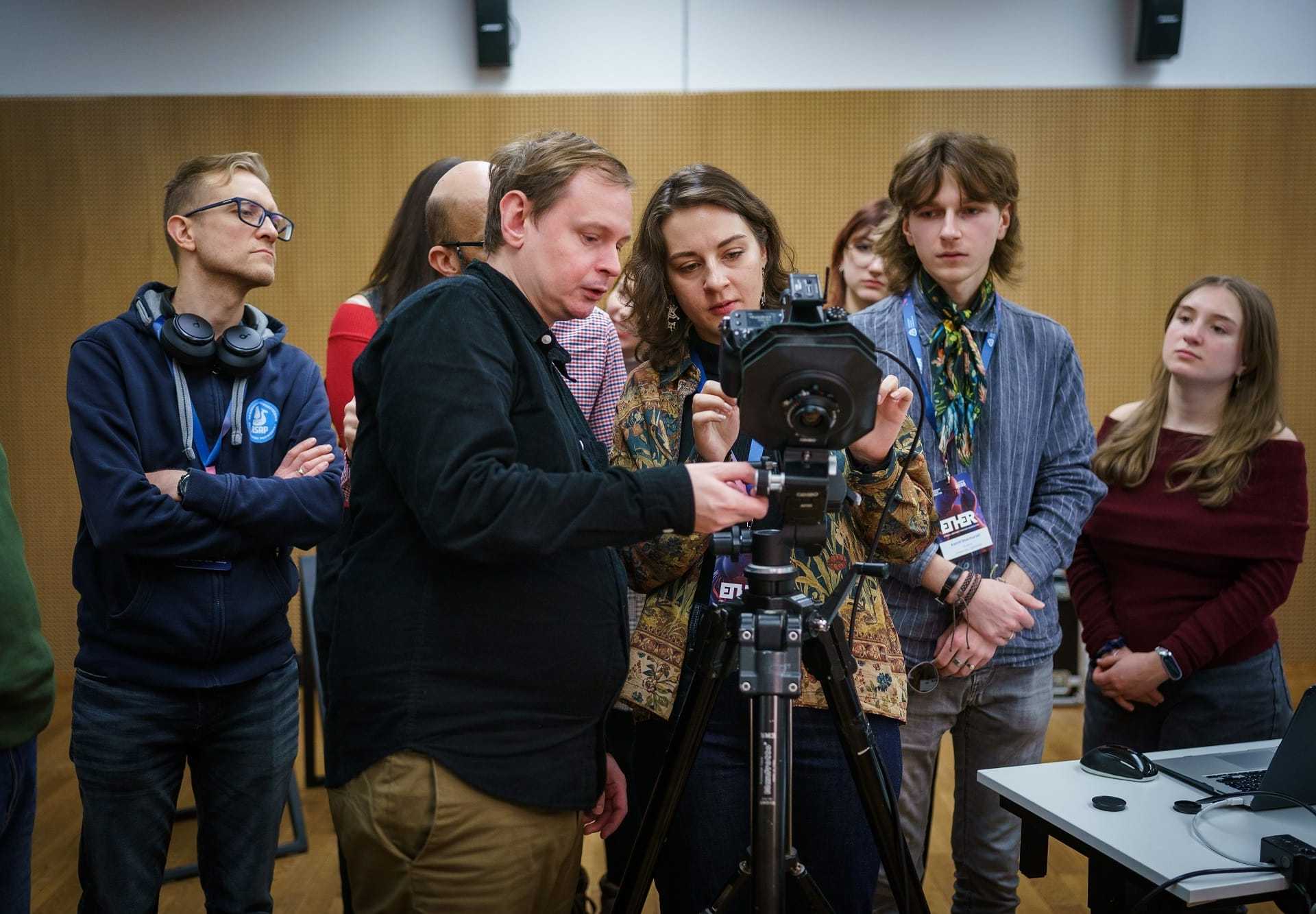 ether_2025_designalive-24