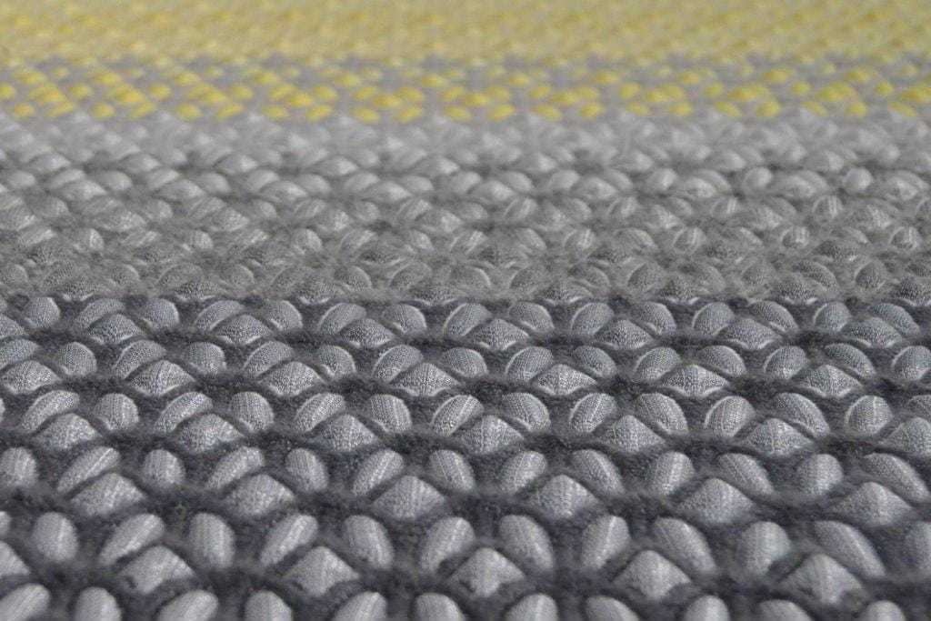 aleksandragaca_architextiles_lemon-gray_closeup_2_foto_a-gaca