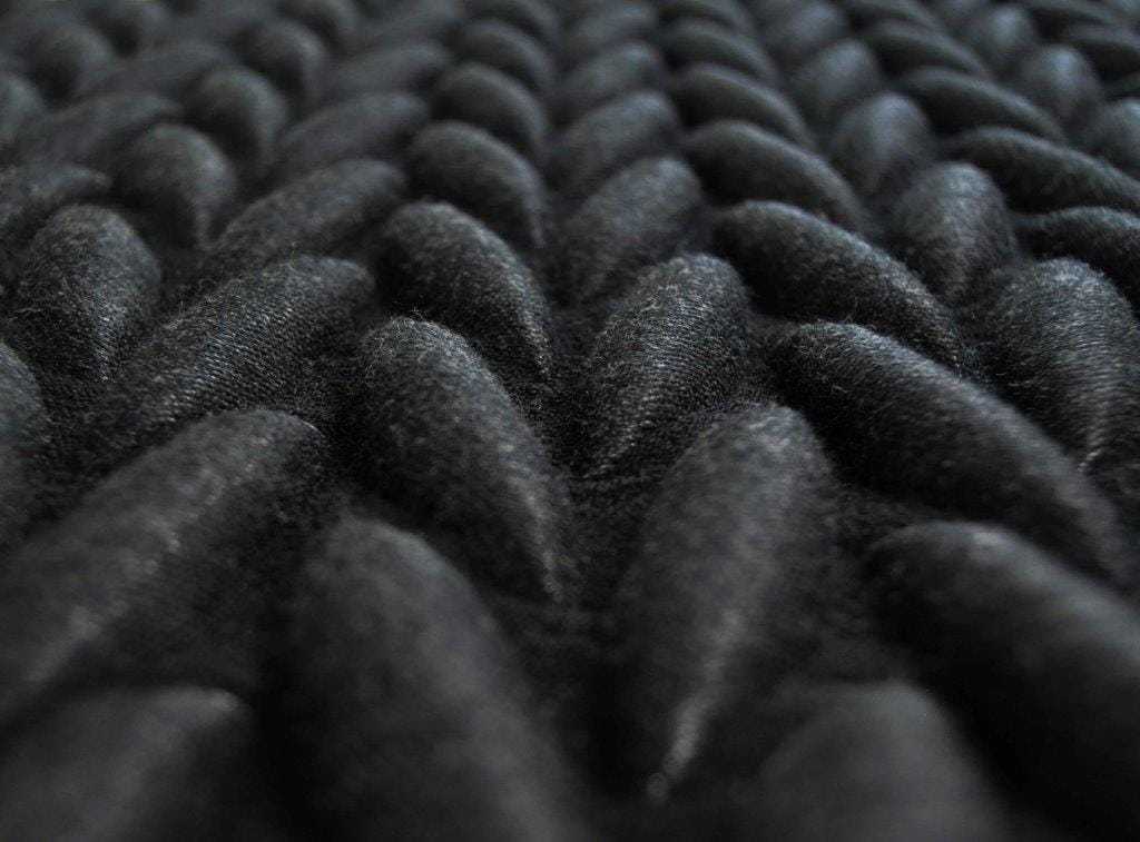 aleksandragaca_casalisarchitextiles_fabriccello_black_detail