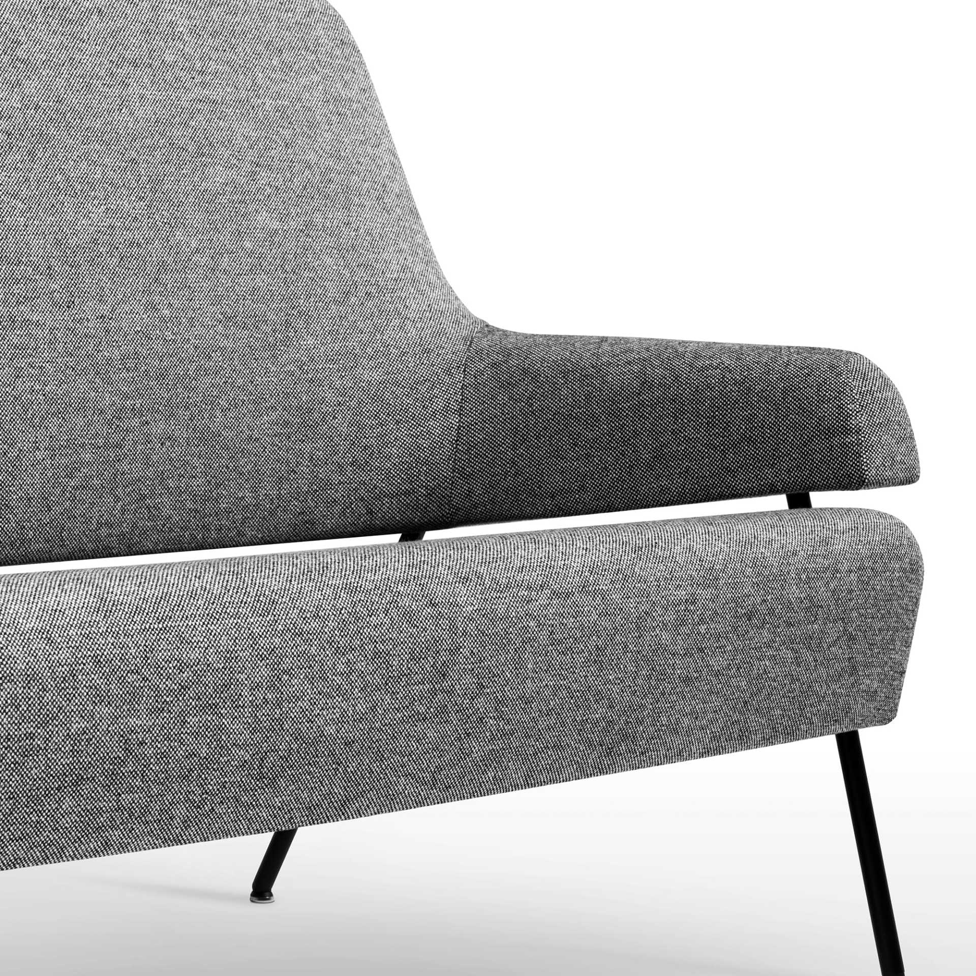 gap_high_armchair_sofa_detail