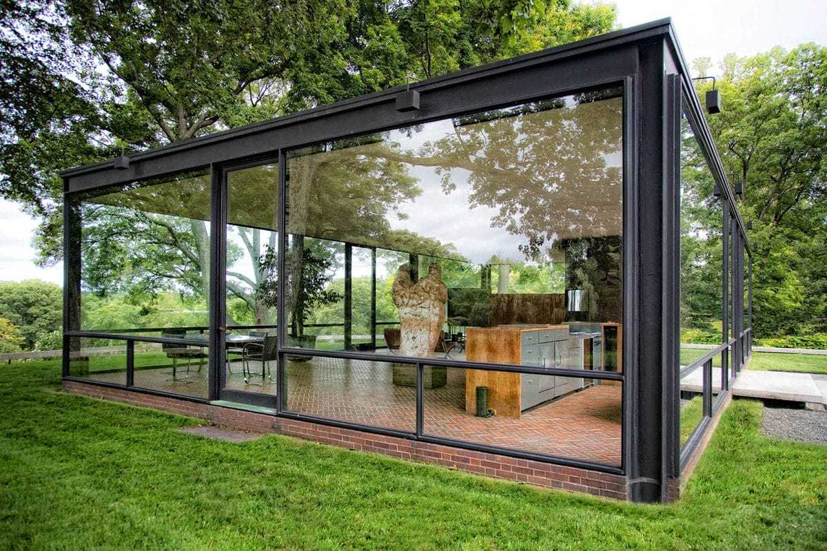 philip-johnson-glass-house-designalive-4