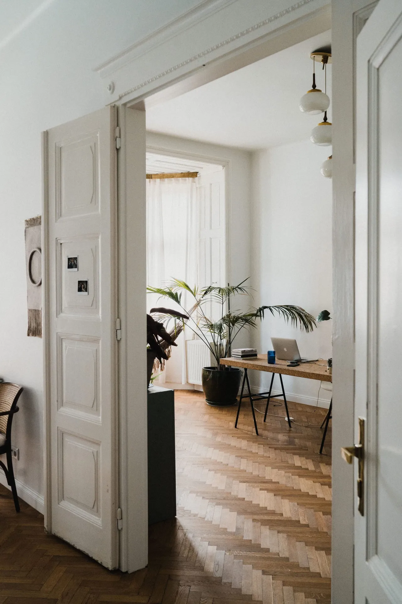 Green_Grey_Living_designalive-12