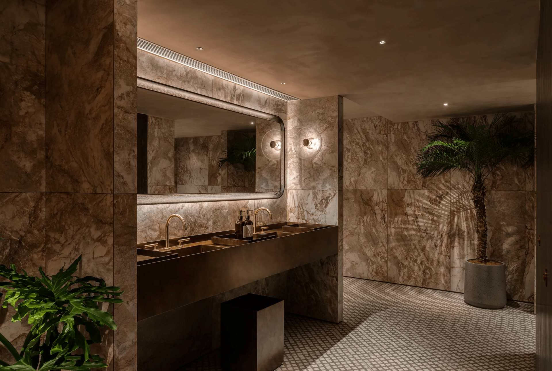 Gym_Town_Hong_Kong_Elon_Musk_Design_Alive_4.jpg