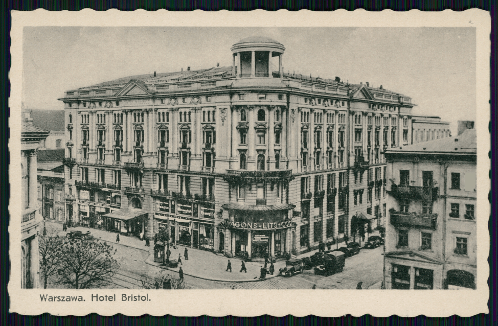Fasada-1939_hotelbristol_designalive