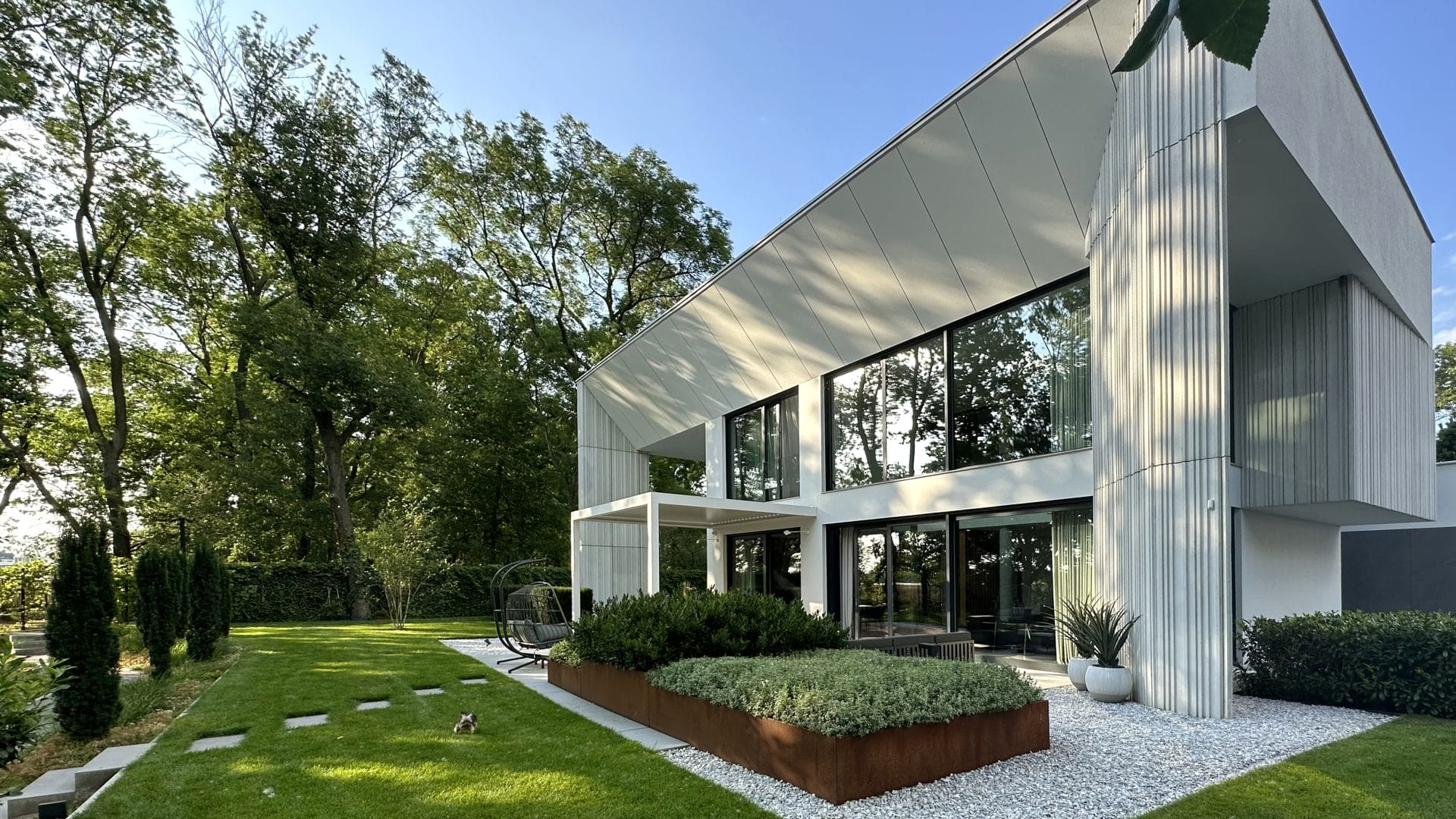 Jabraarchitects_Light_House_Design_Alive_3