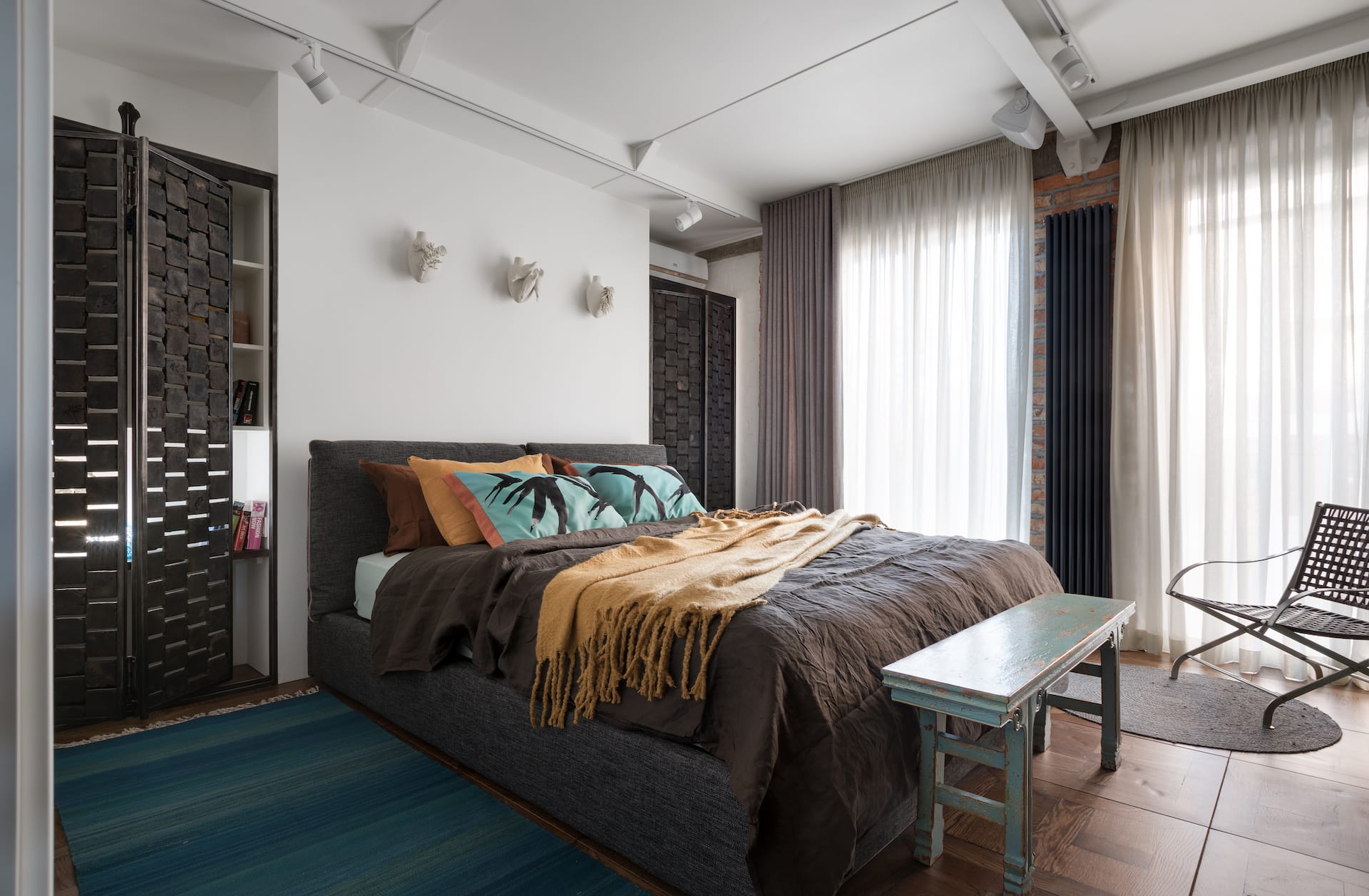 1_Antrax-IT_Hayloft-by-Loft-Buro_Design_Alive.pl16