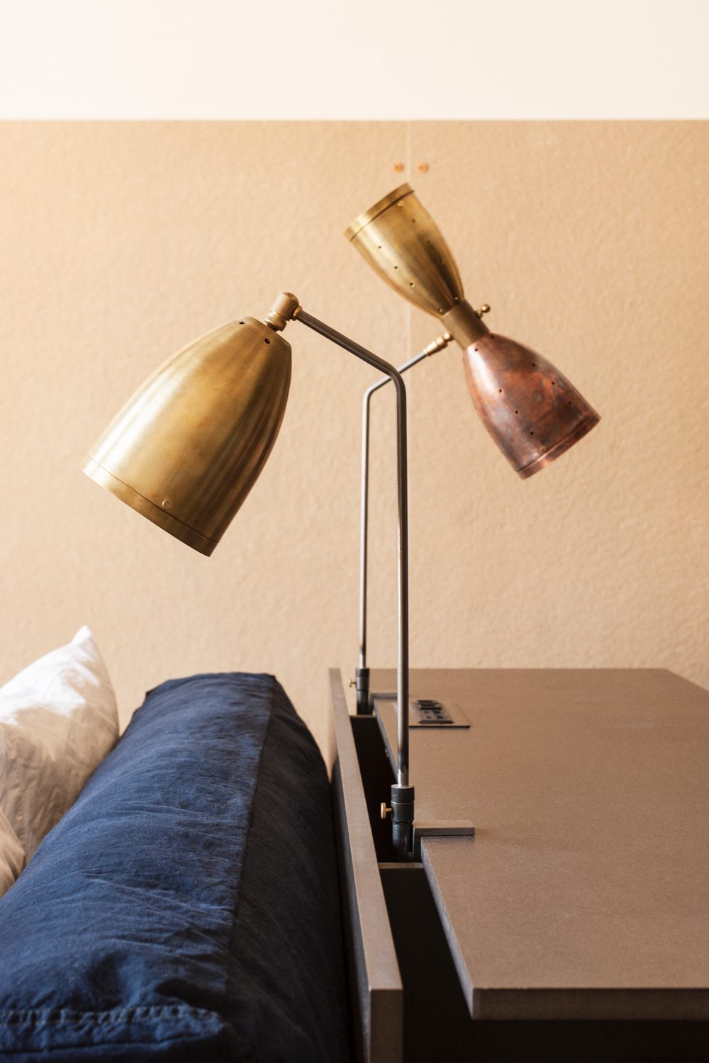 ace_dtla-in-room-lamp-detail_spencer-lowell