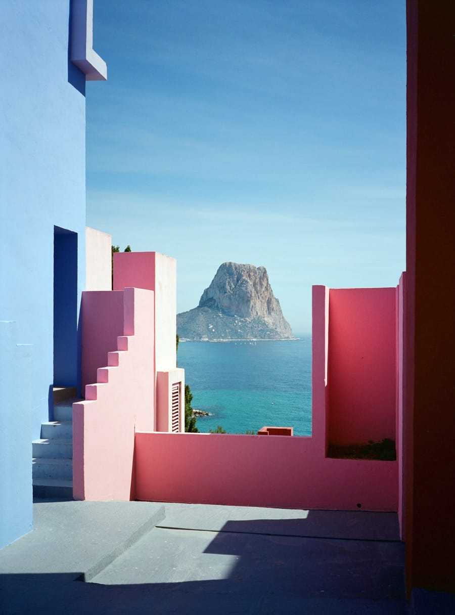 la_muralla_roja_designalive-32