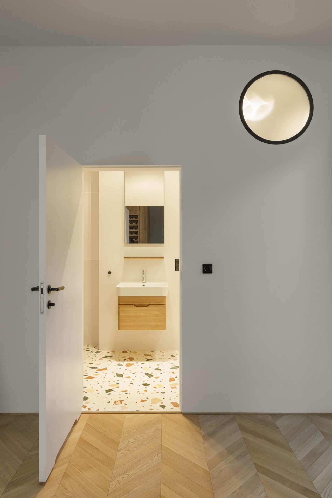 Loft Kolasiński, Joel Hauck