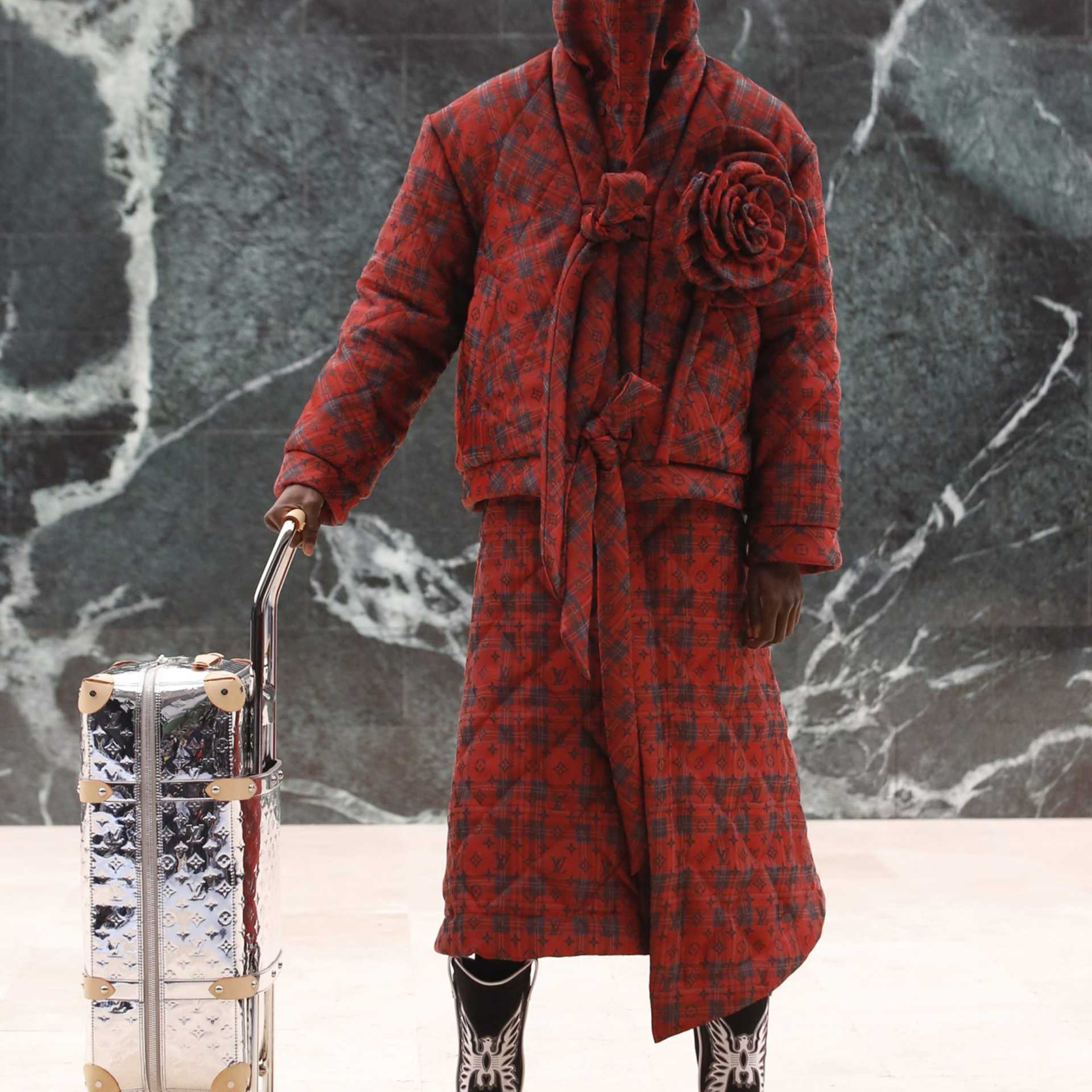 Louis-Vuitton-Mens-Fall-architecture-jackets-virgil-abloh-men-fw-2021-designalive-17