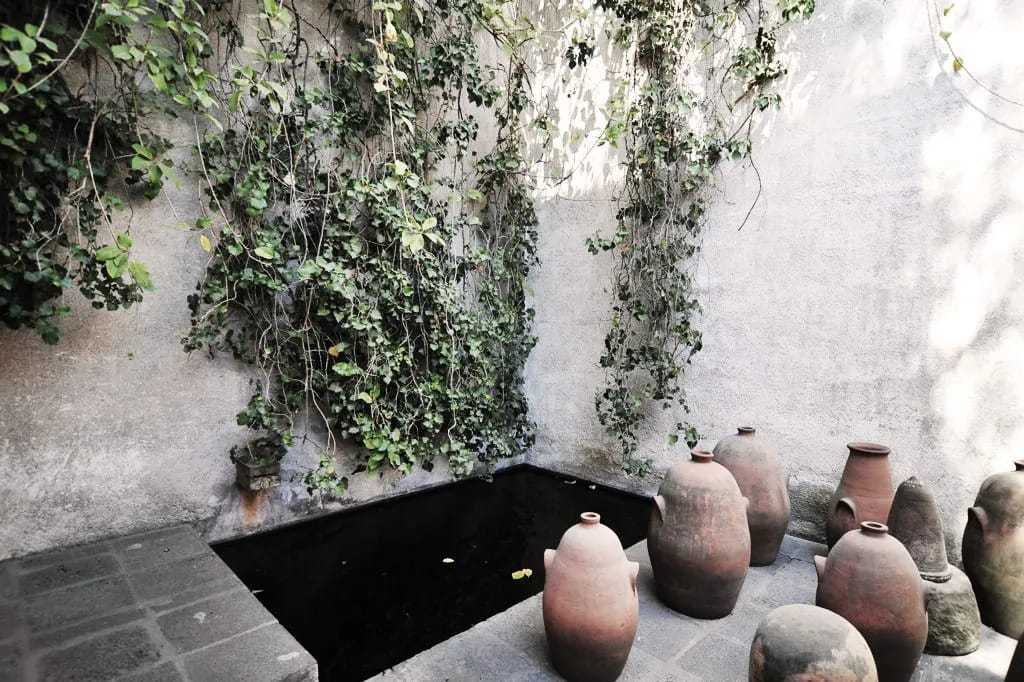 Luis-Barragan-House-designalive-7