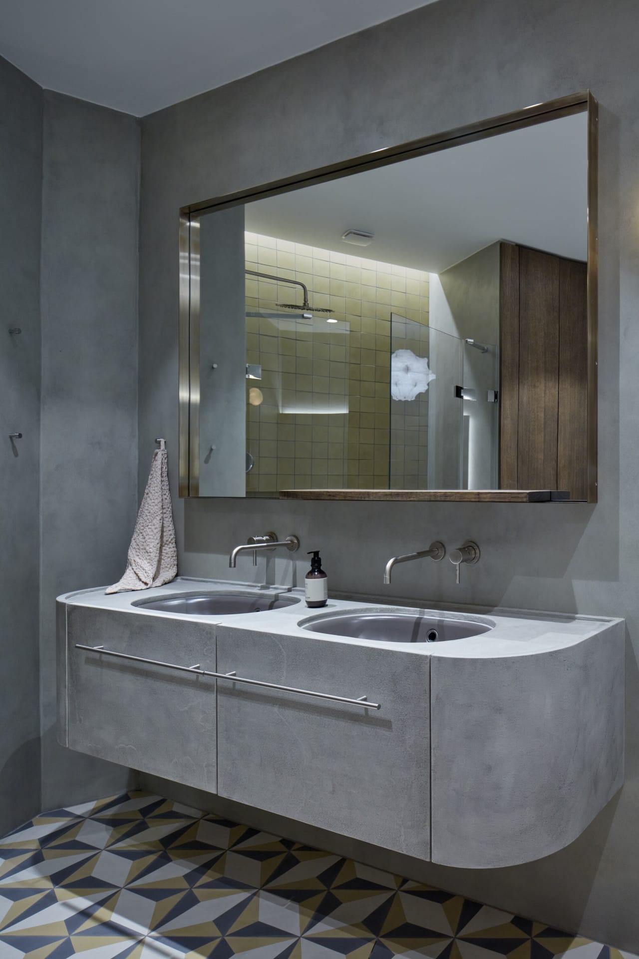 malfinio-apartment-e70-designalive-21