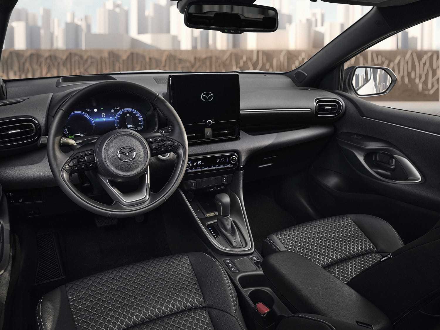 Mazda2_Hybrid_Jan_Bajtlik_designalive-4
