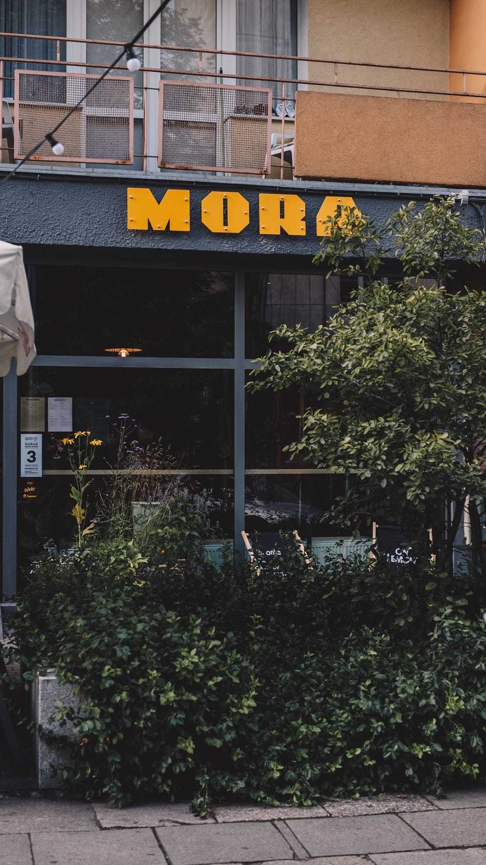 mora_bistro_gal_designalive-4