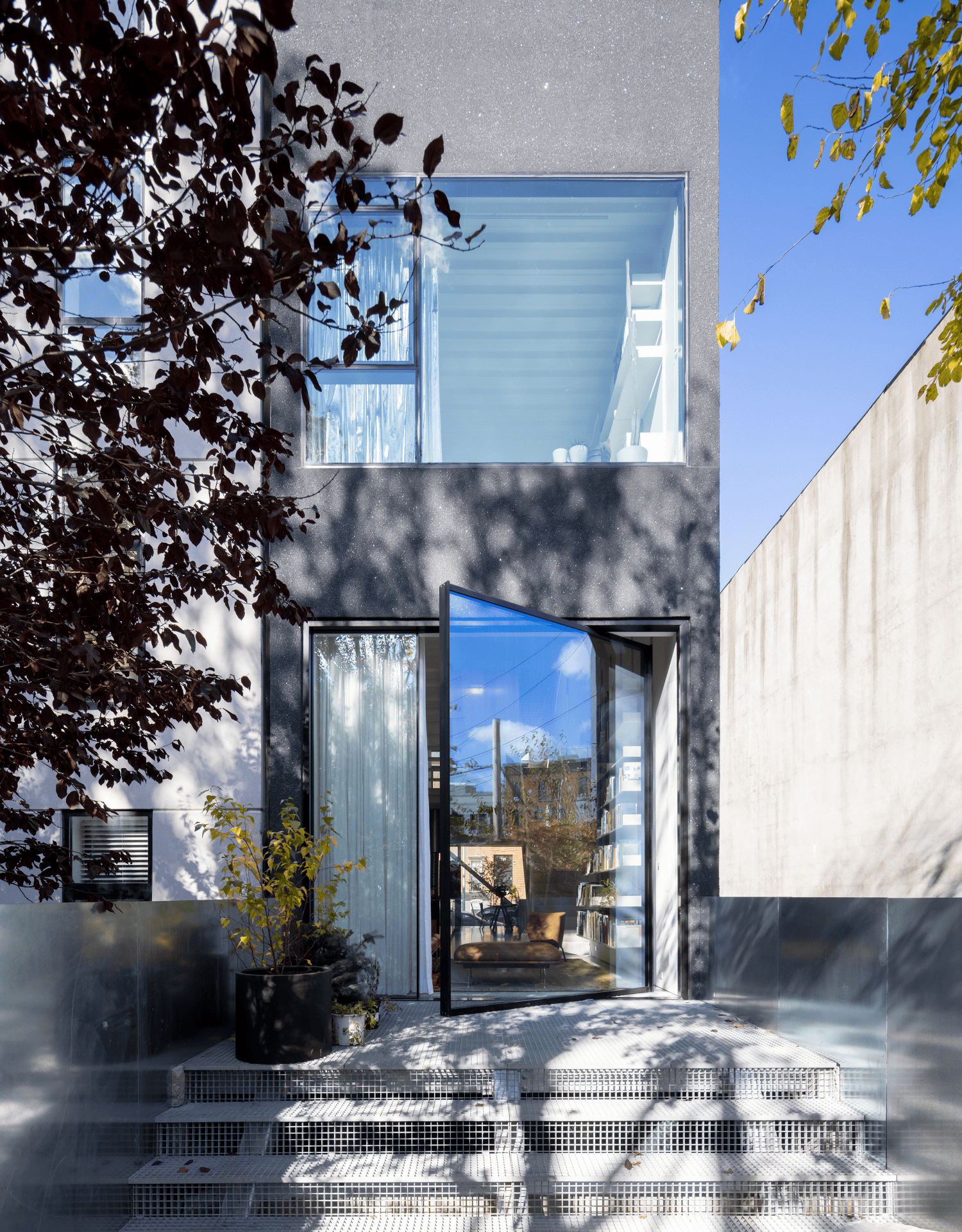 Karolina-Czeczek-Narrow-House_designalive-5