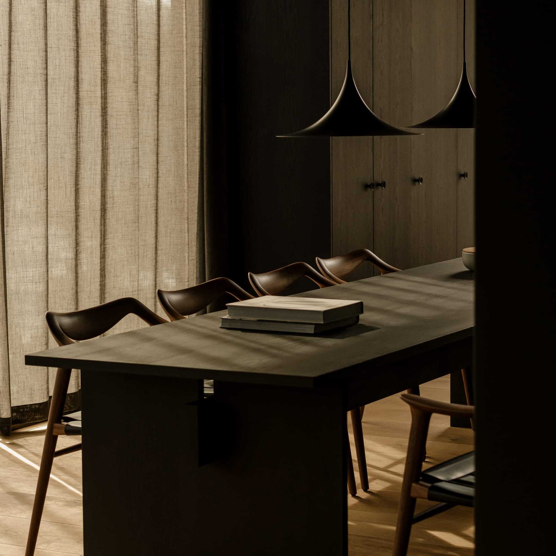 1_Office-Inainn_Holiday-Home_designalive-14