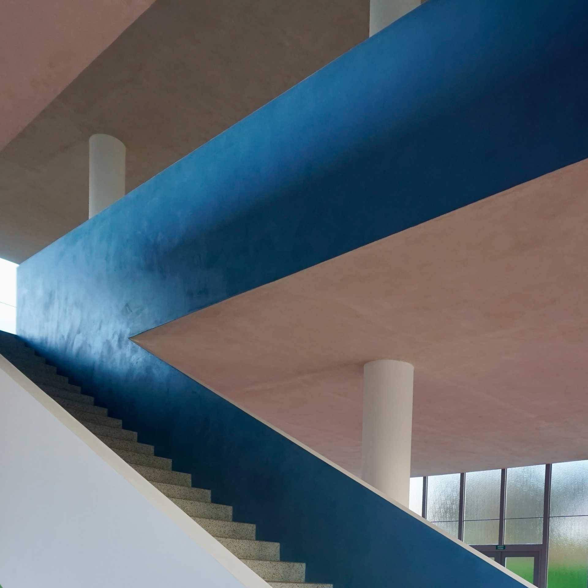 Pomnik-Tomasa-Baty_designalive-10