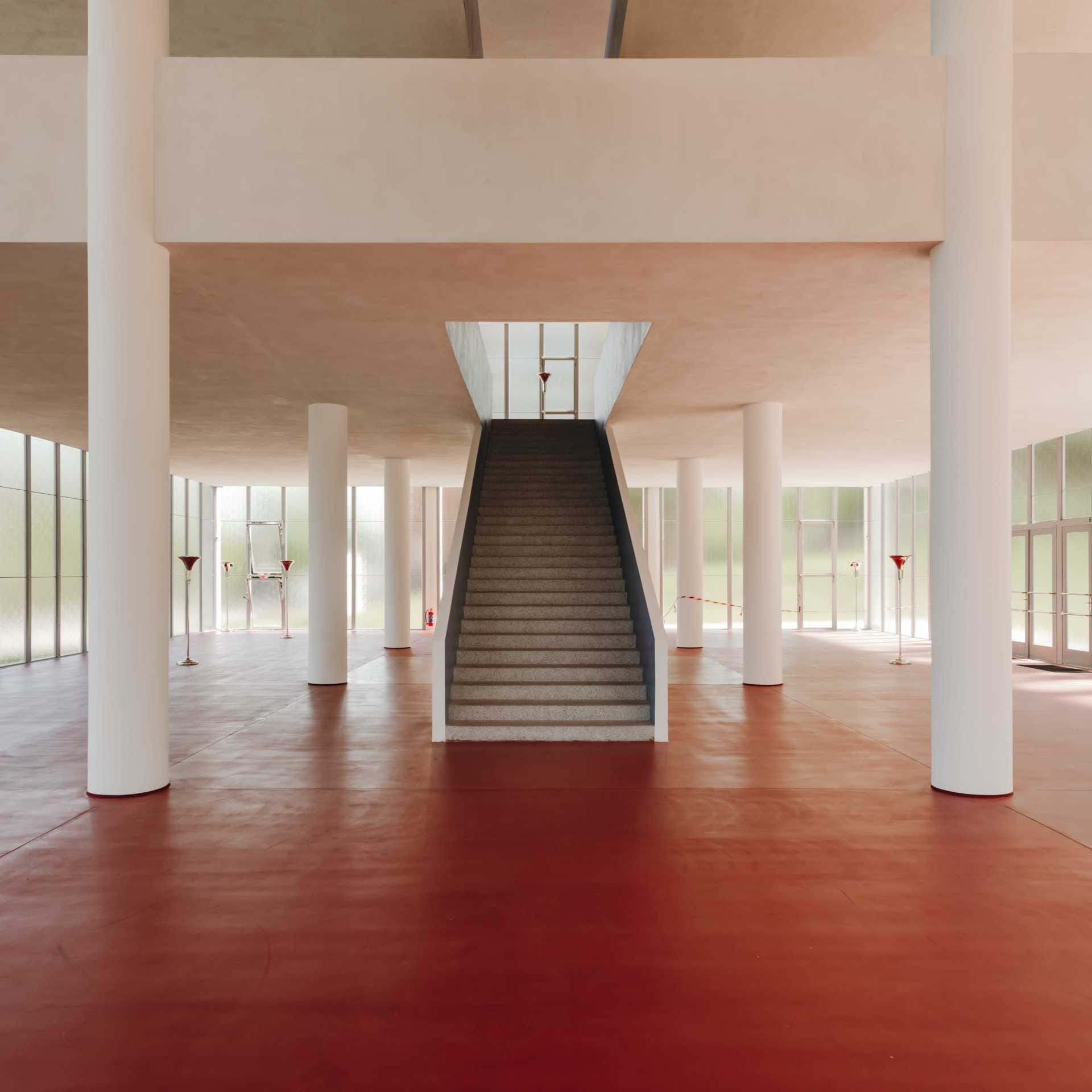 Pomnik-Tomasa-Baty_designalive-23