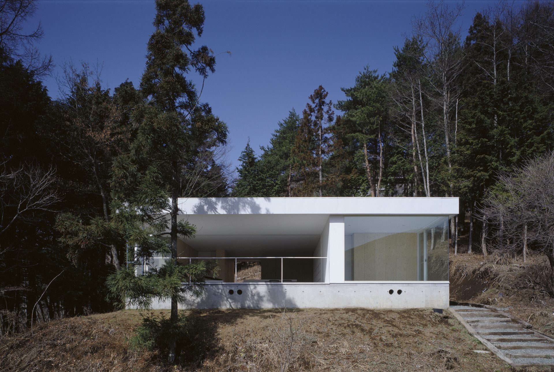 27shigeru-ban-furniture-house-01