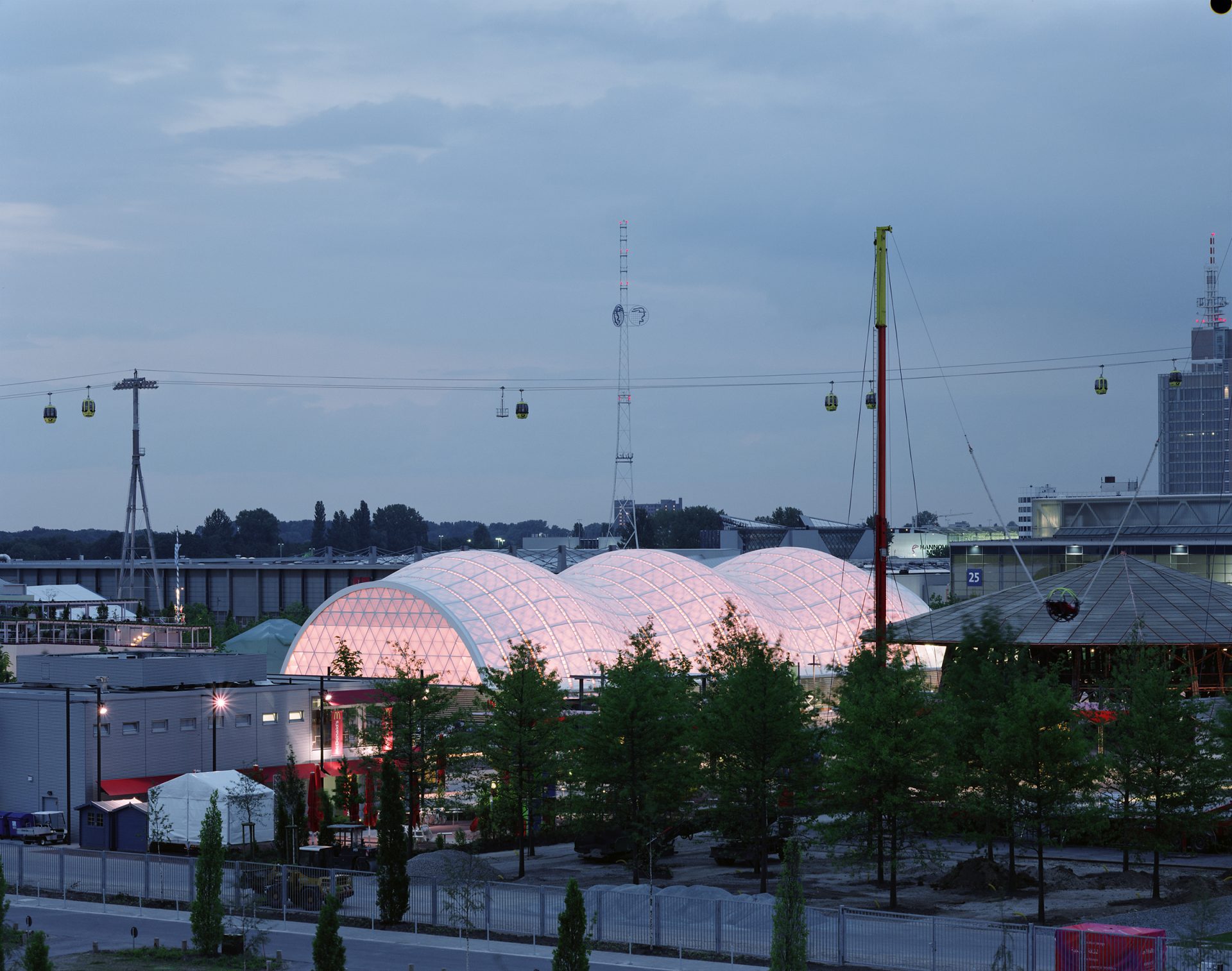 38shigeru-ban-hannover-expo-japan-pavilion-02