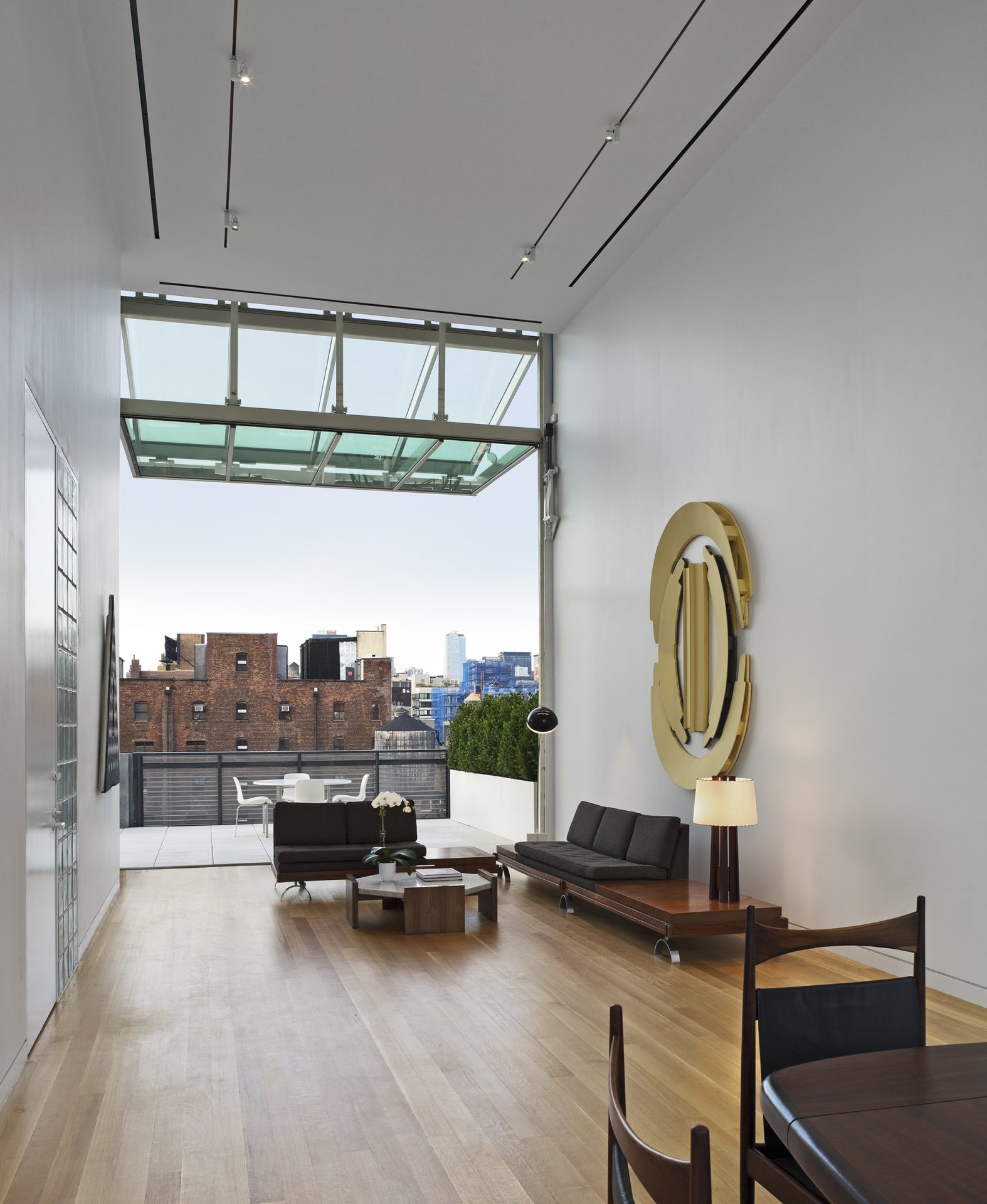 shigeru-ban-metal-shutter-house-01