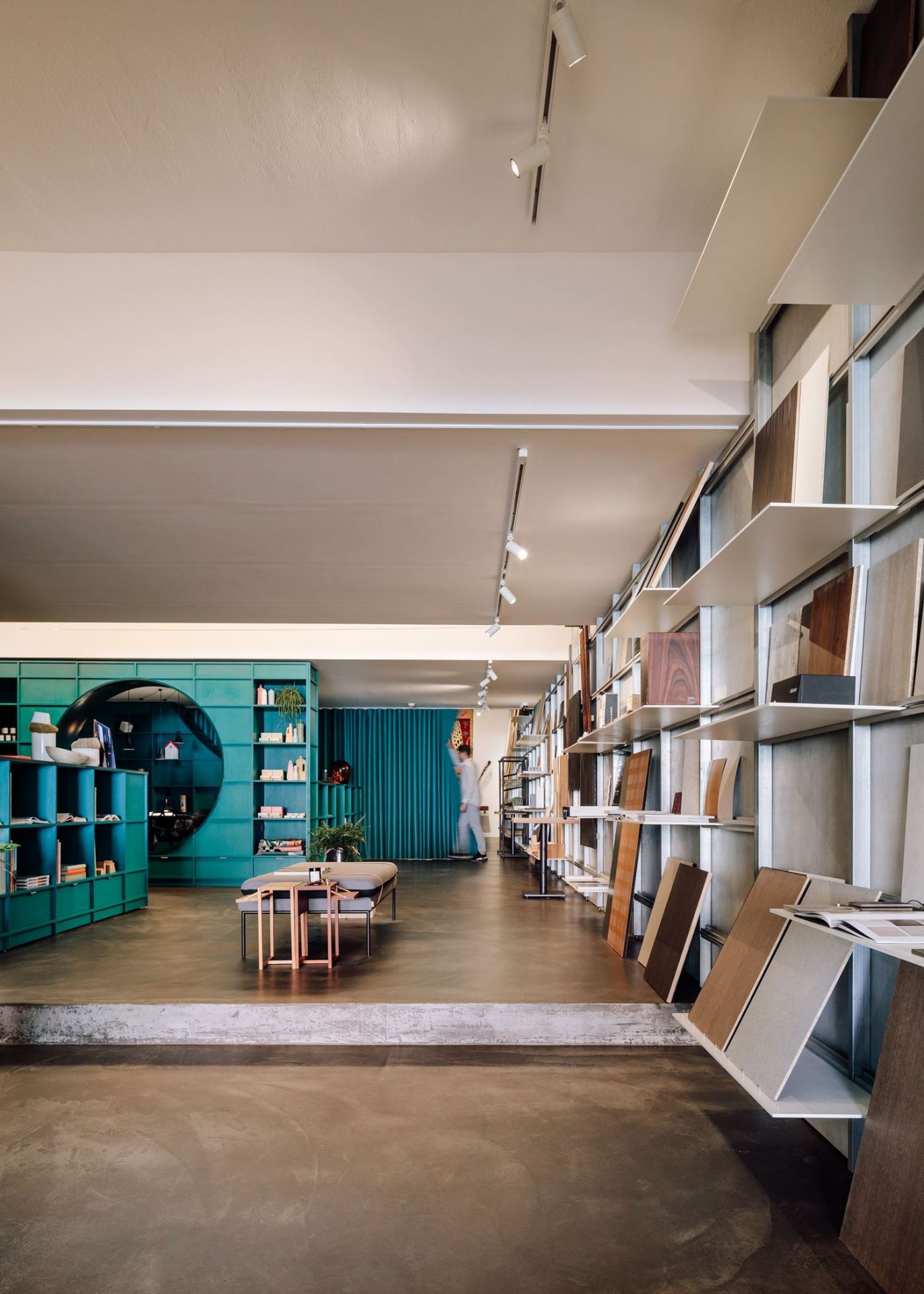 Showroom_Banema_designalive-13