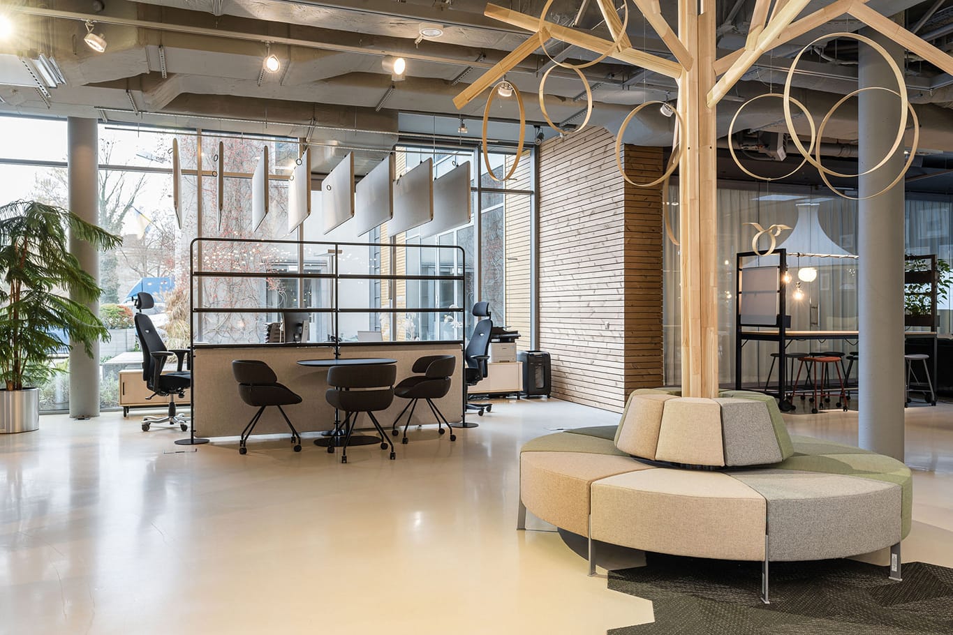 2_showroomy_kinnarps_designalive-22