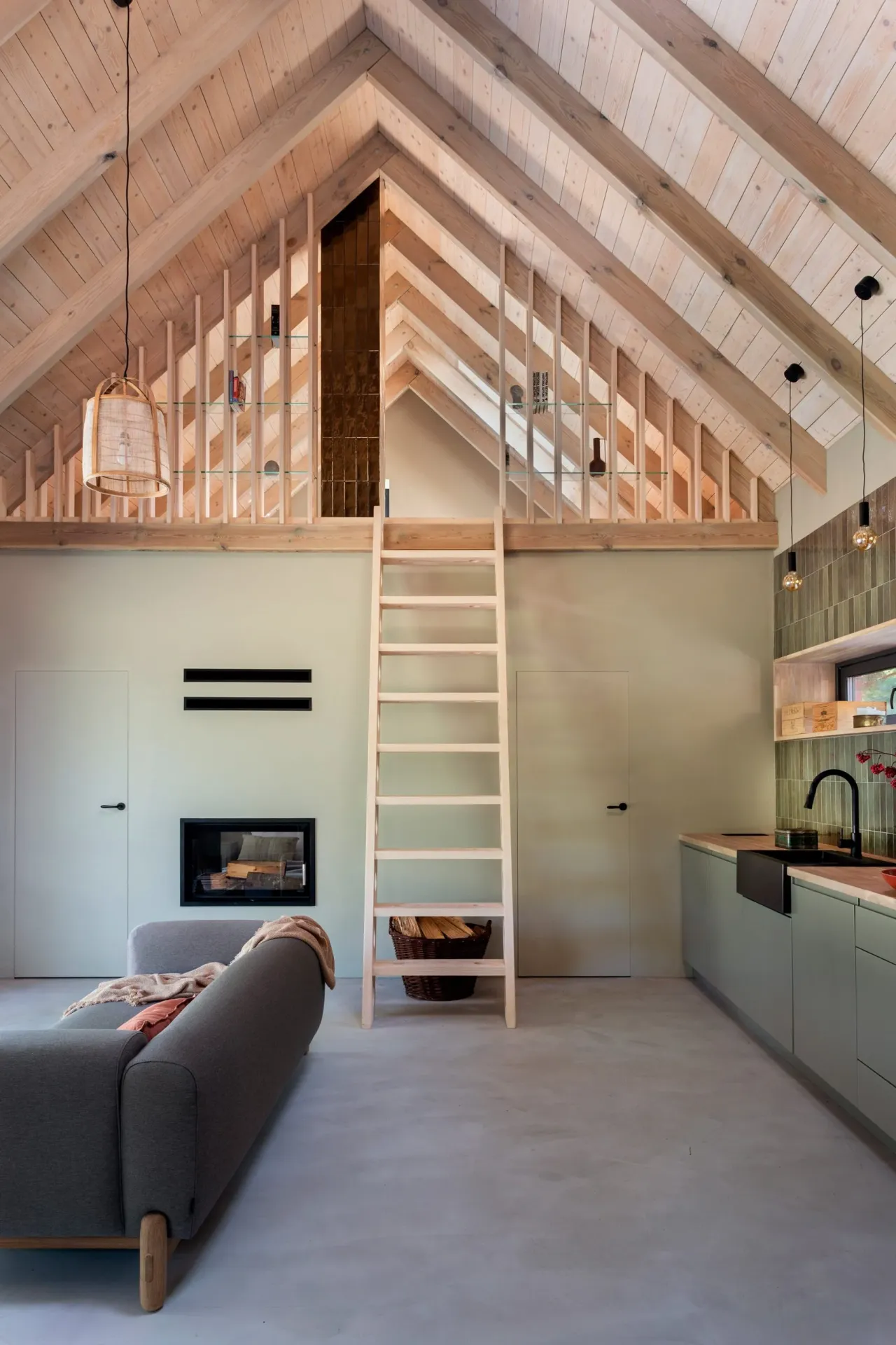 Studio_Onu_Design_Alive.pl7_