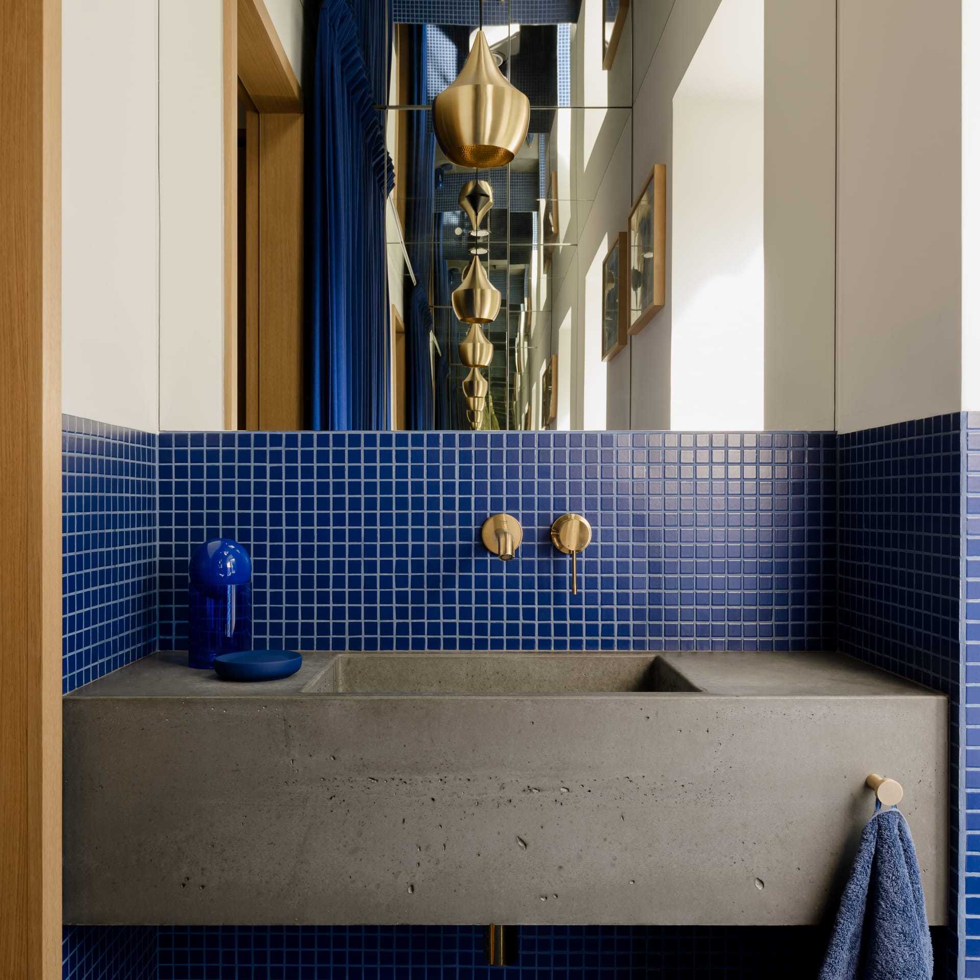 Studio_Iskry_dom_pelen_sztuki_designalive-24