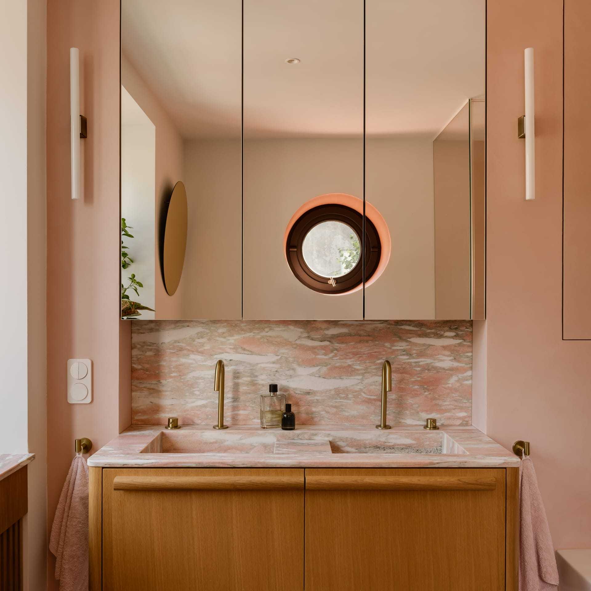 Studio_Iskry_dom_pelen_sztuki_designalive-5