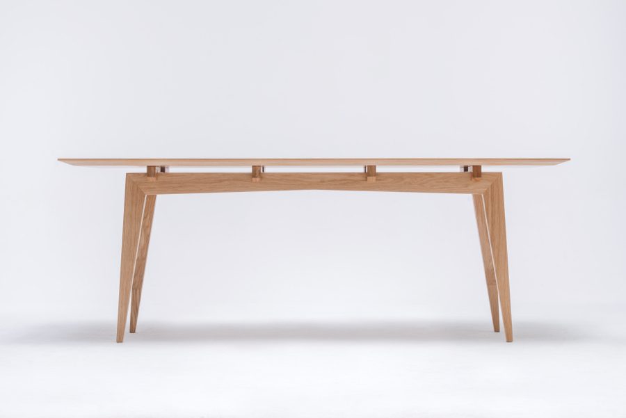 tamaza-oak-table-swallows-tail-furniture-1