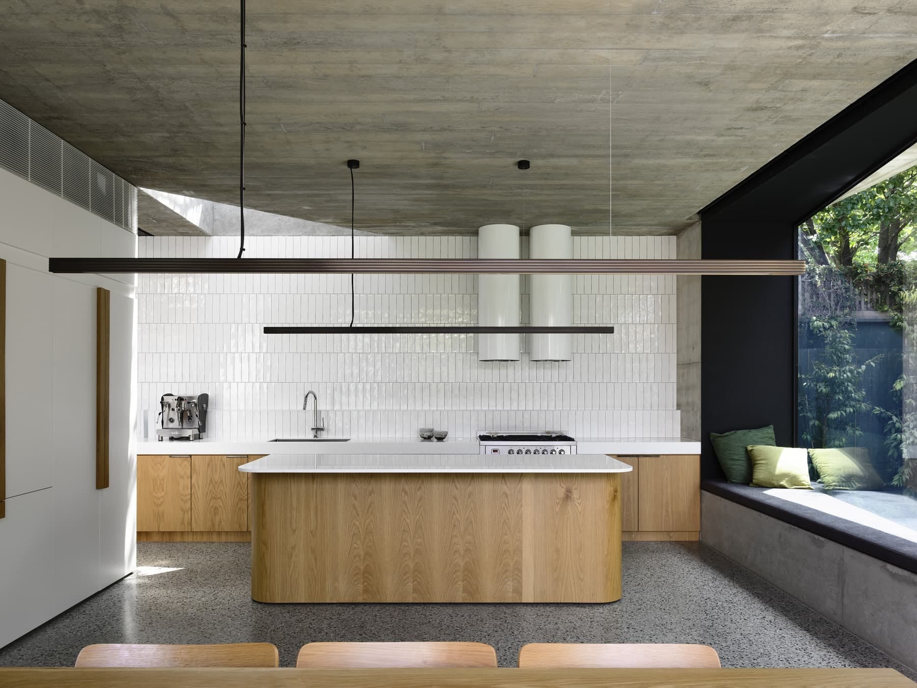 Taylor-Knights-Malvern-Garden-House-designalive-7
