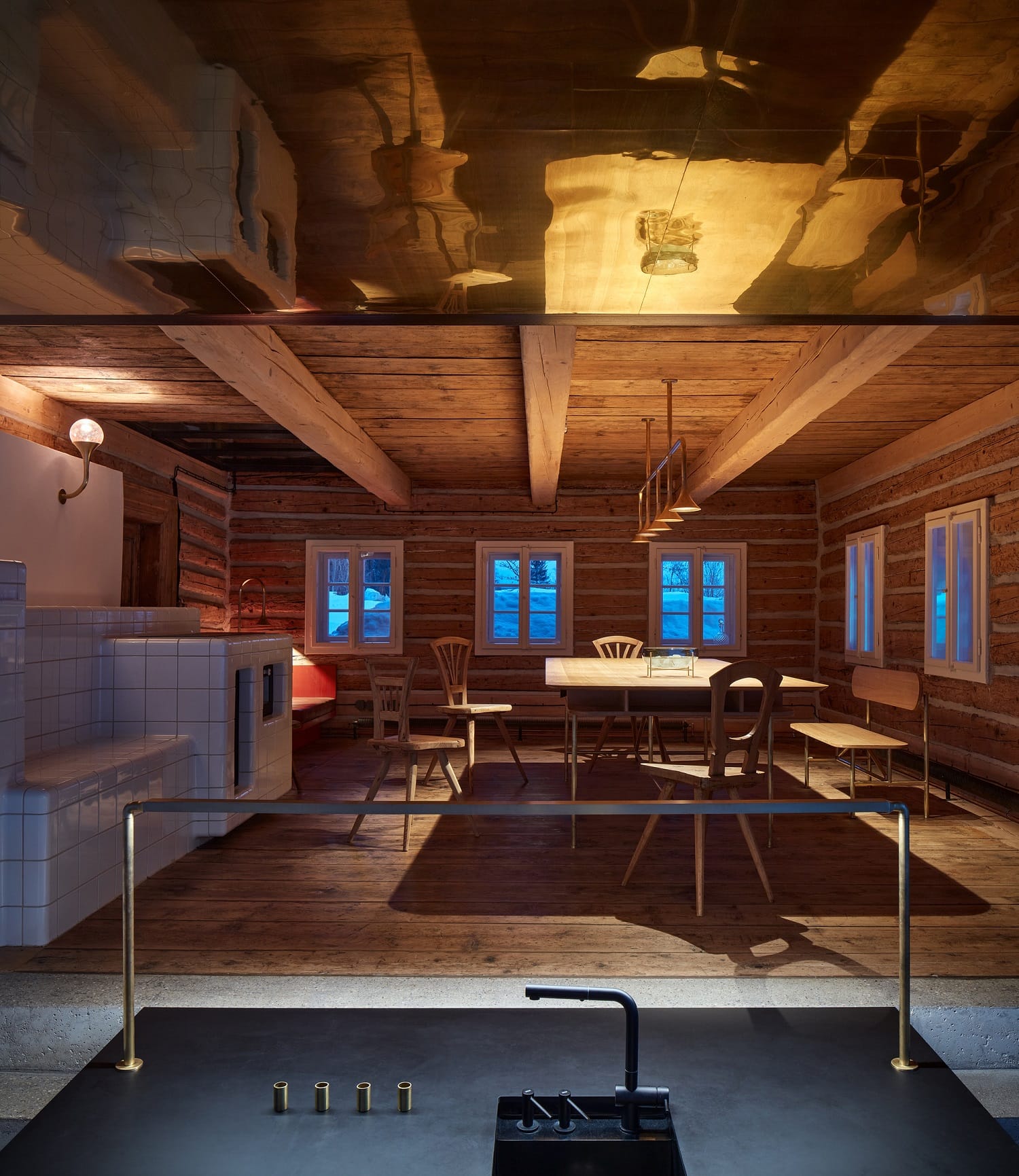 the-glass-cabin-mjolk-architekti_designalive-8